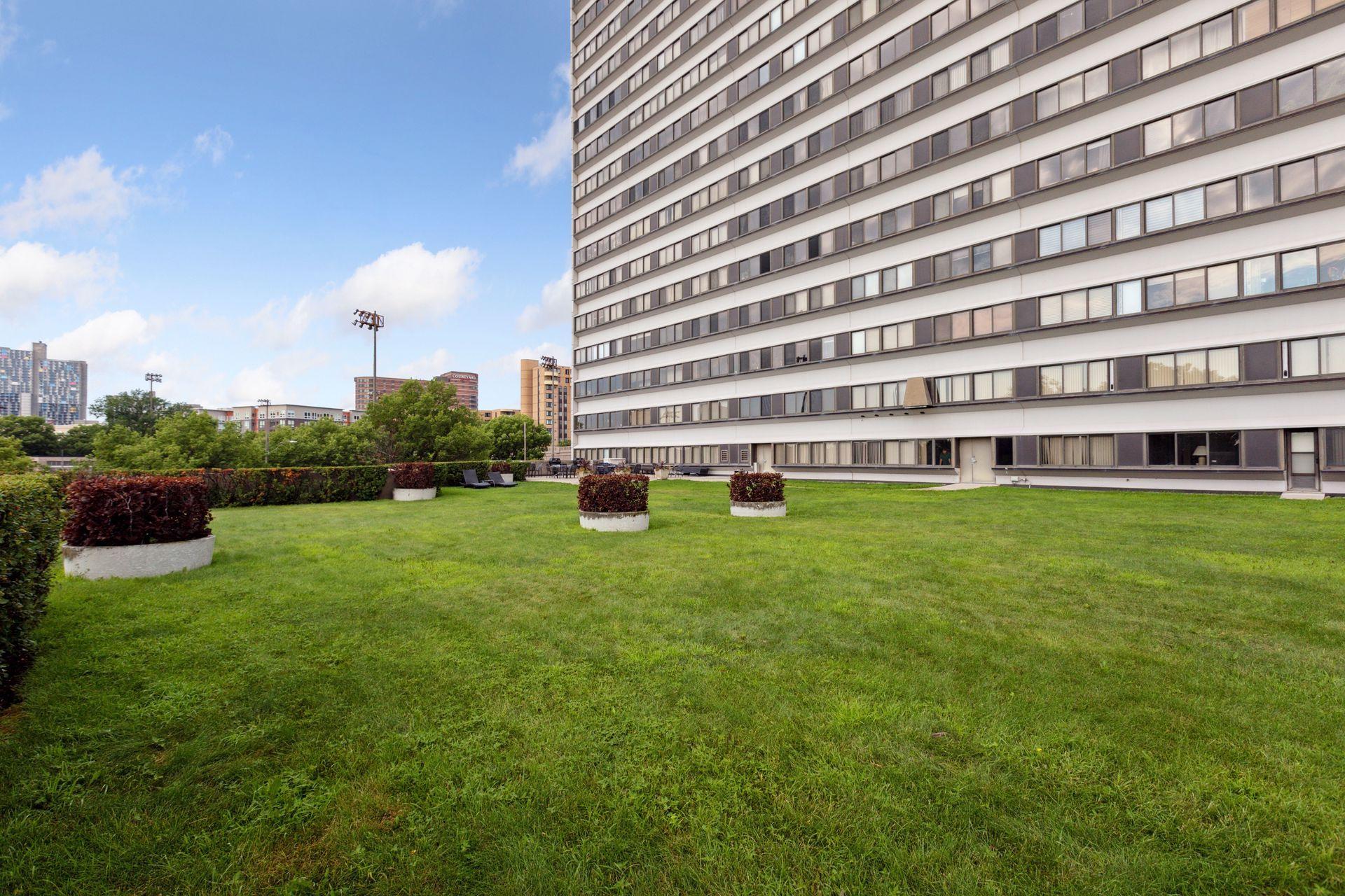 View of Residential at 1920 1st Street #906, Minneapolis MN 55454, Minneapolis (41 of 48) - Mike Wilen | Minnesota Team Real Estate