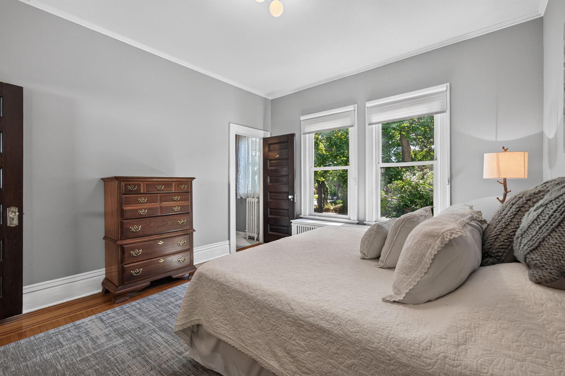 View of Residential at 1100 Douglas Avenue, Minneapolis MN 55403, Minneapolis (15 of 31) - Mike Wilen | Minnesota Team Real Estate