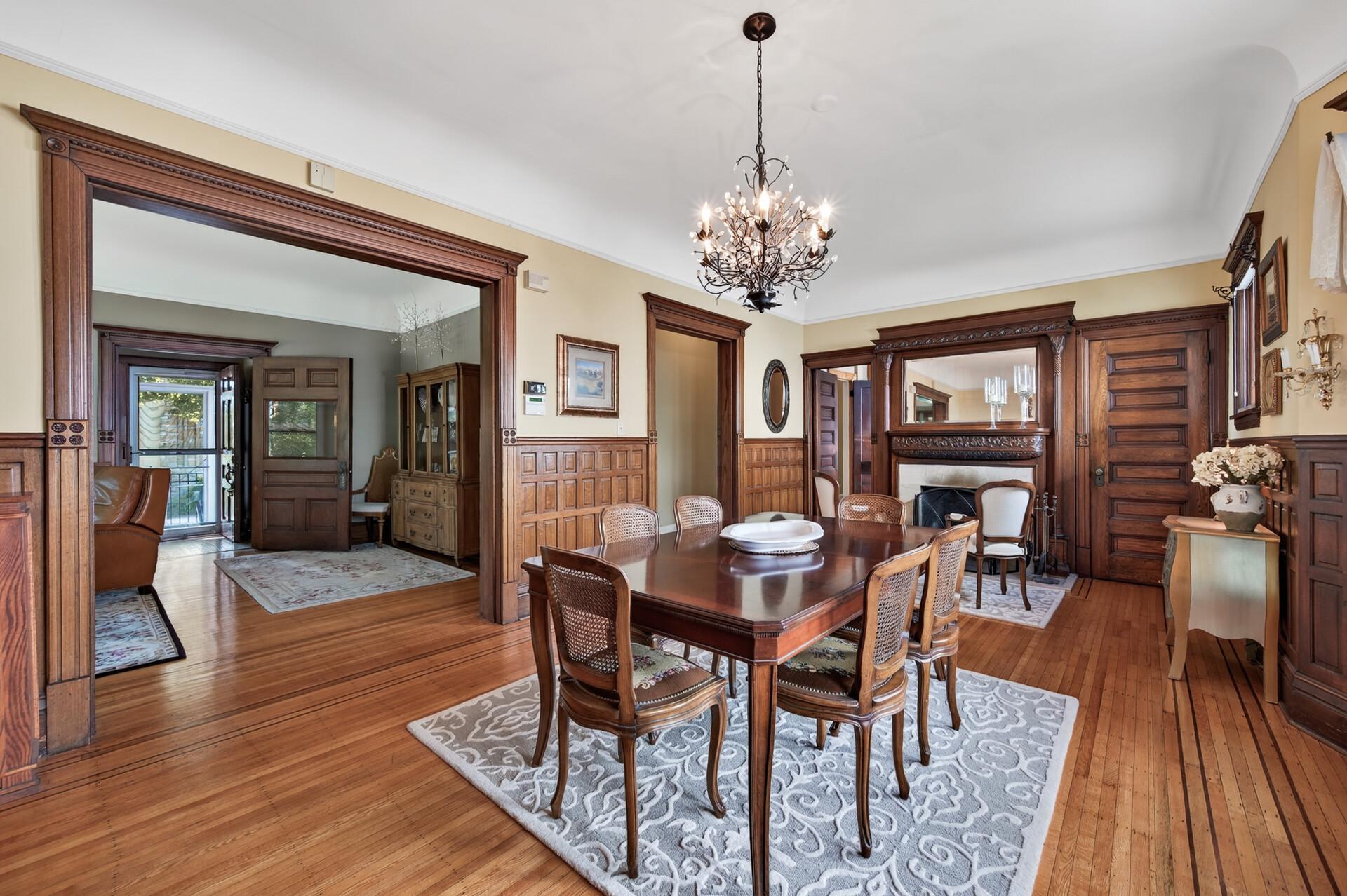 View of Residential at 1100 Douglas Avenue, Minneapolis MN 55403, Minneapolis (7 of 31) - Mike Wilen | Minnesota Team Real Estate