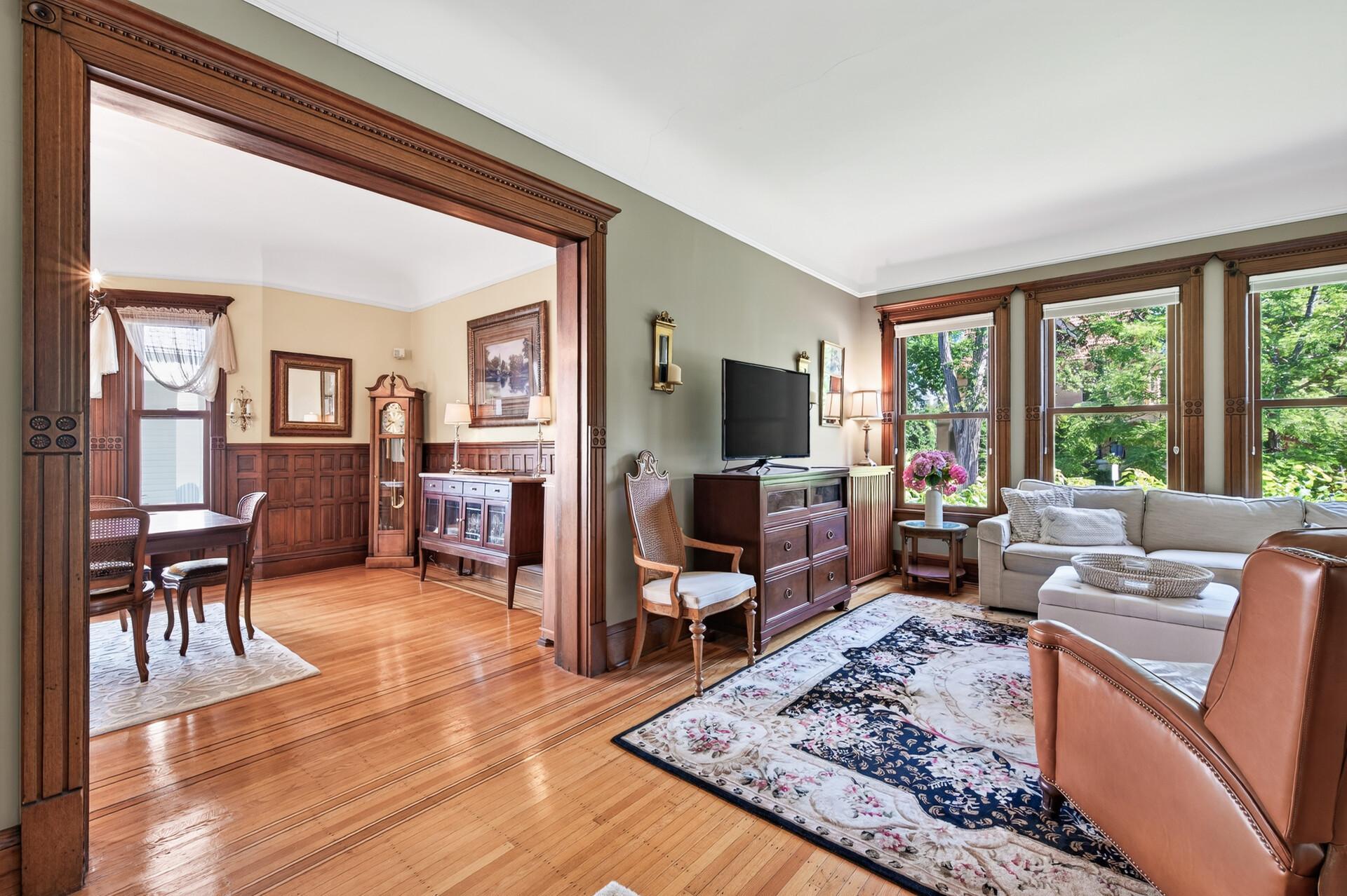 View of Residential at 1100 Douglas Avenue, Minneapolis MN 55403, Minneapolis (4 of 31) - Mike Wilen | Minnesota Team Real Estate