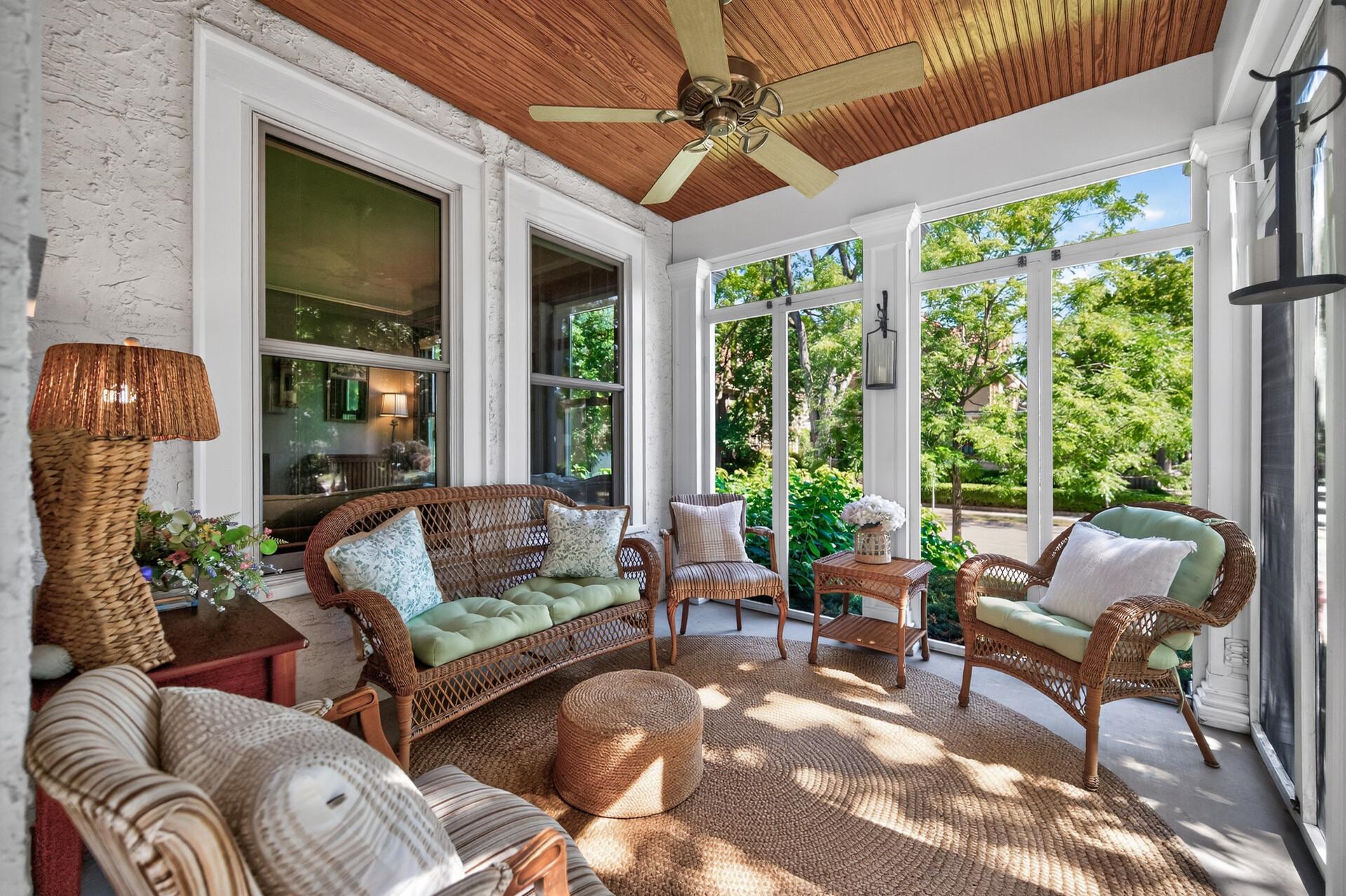 View of Residential at 1100 Douglas Avenue, Minneapolis MN 55403, Minneapolis (3 of 31) - Mike Wilen | Minnesota Team Real Estate