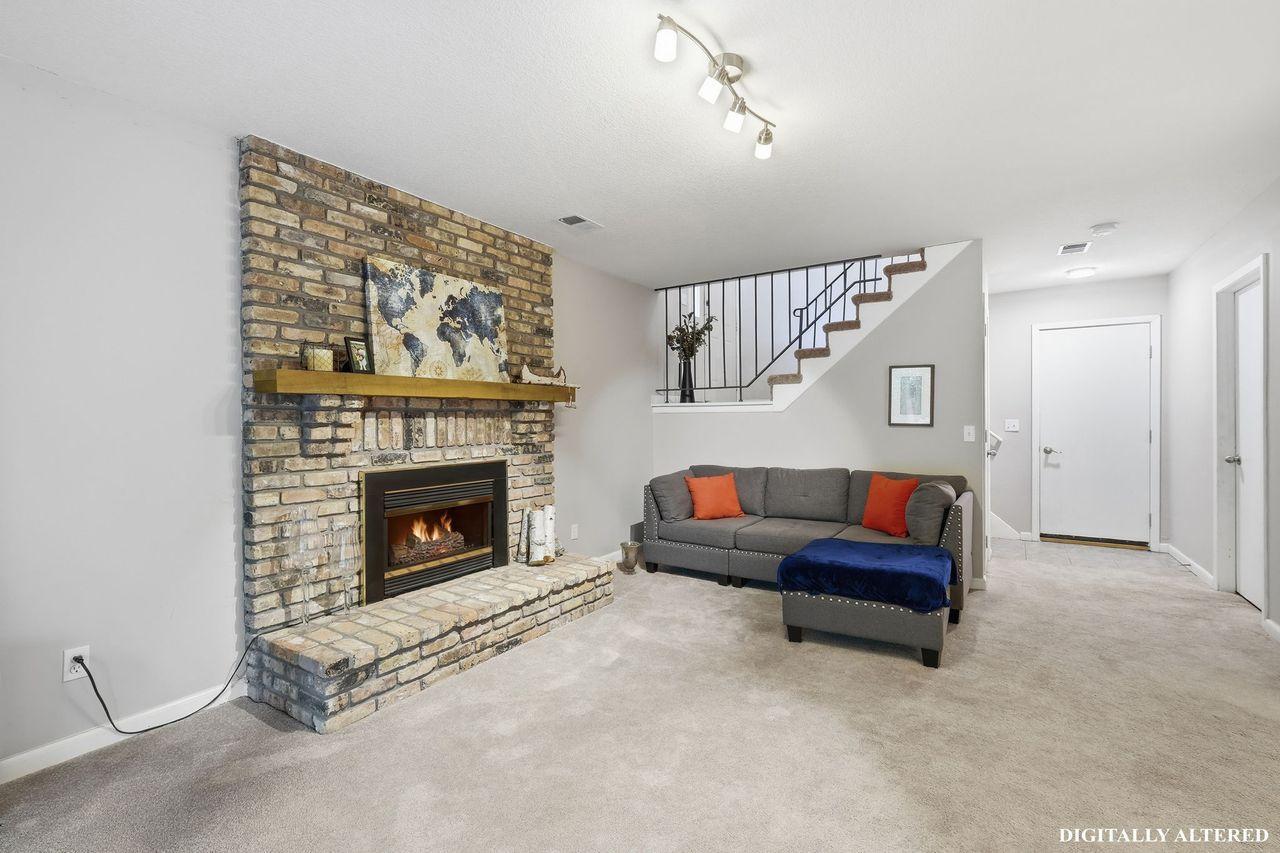 View of Residential at 18385 Creeks Bend Drive, Minnetonka MN 55345, Minnetonka (19 of 33) - Mike Wilen | Minnesota Team Real Estate