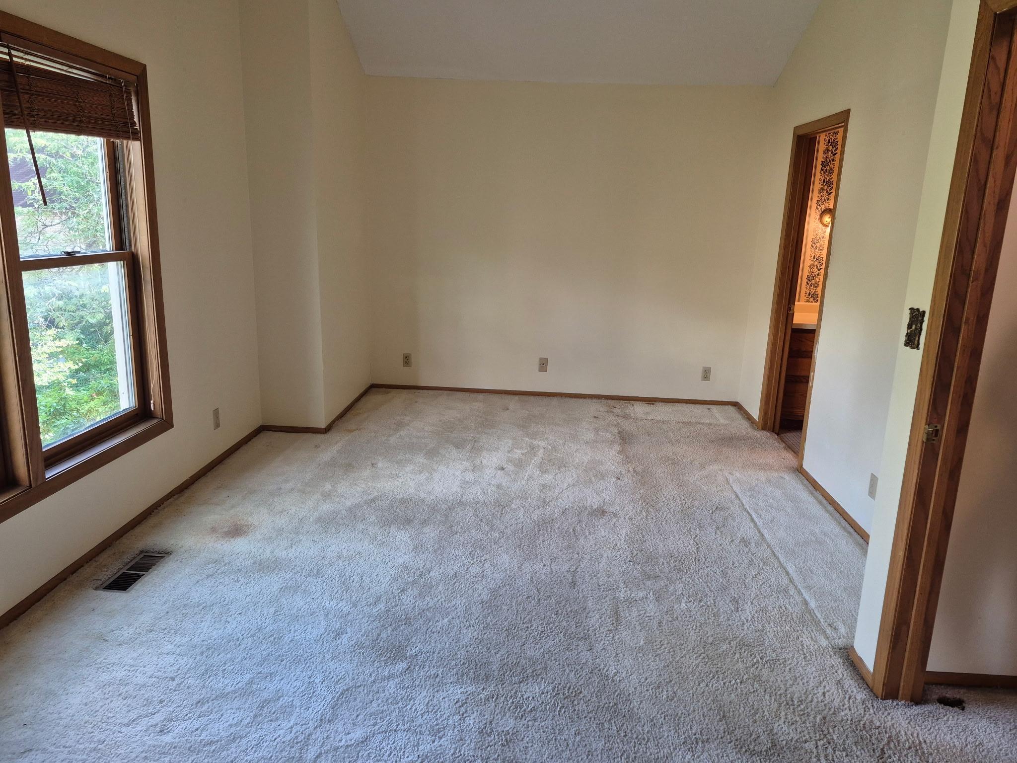 View of Residential at 2112 Milwaukee Avenue, Minneapolis MN 55404, Minneapolis (12 of 15) - Mike Wilen | Minnesota Team Real Estate