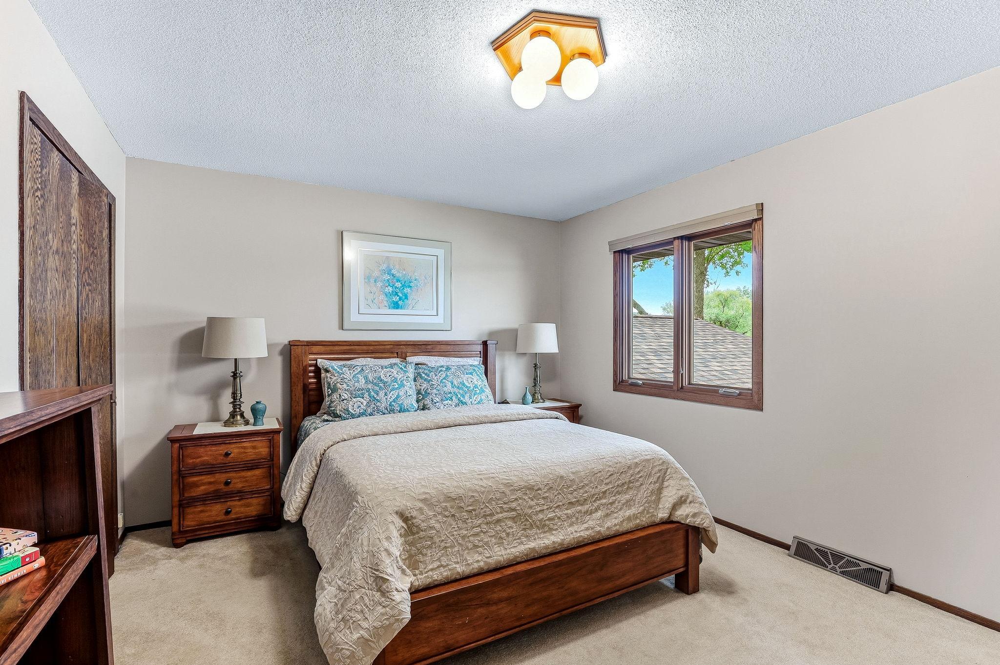 View of Residential at 2162 Lakebrook Drive, New Brighton MN 55112, New Brighton (32 of 44) - Mike Wilen | Minnesota Team Real Estate