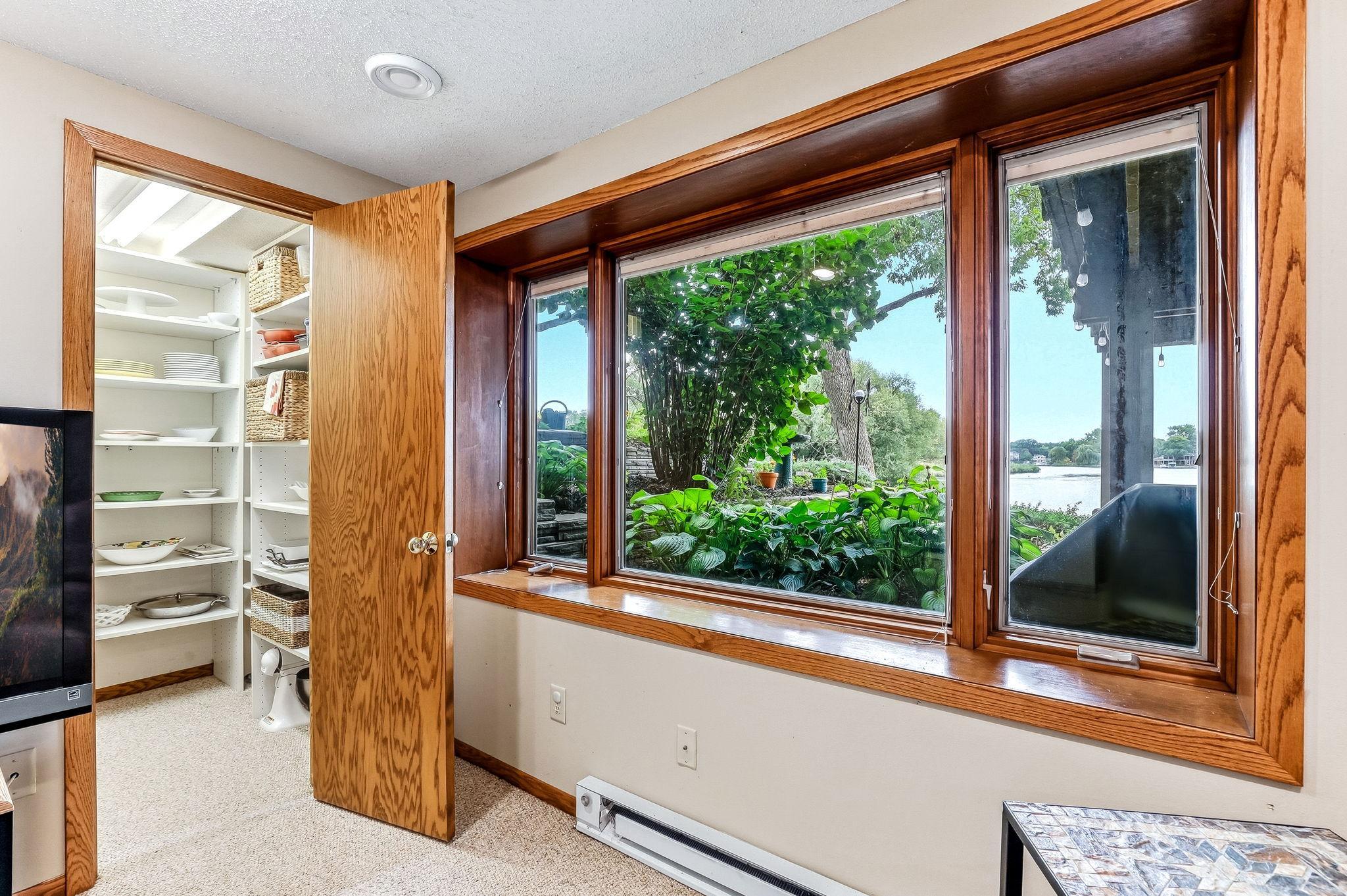 View of Residential at 2162 Lakebrook Drive, New Brighton MN 55112, New Brighton (42 of 44) - Mike Wilen | Minnesota Team Real Estate