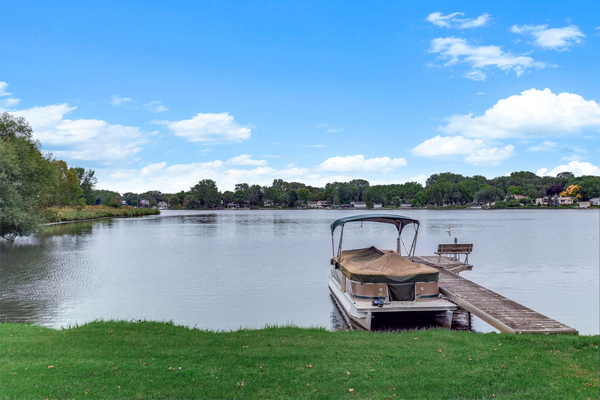 View of Residential at 2162 Lakebrook Drive, New Brighton MN 55112, New Brighton (29 of 44) - Mike Wilen | Minnesota Team Real Estate