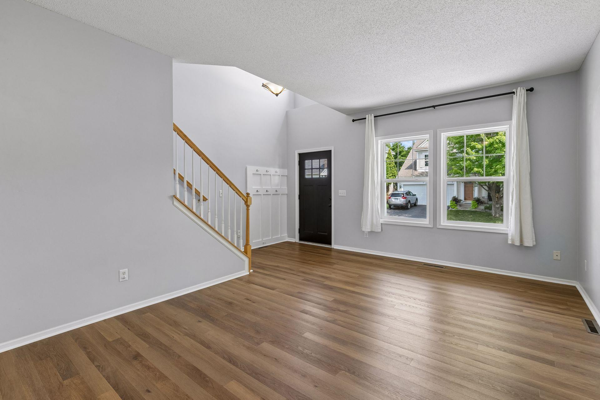 View of Residential at 15105 Dupont Path, Apple Valley MN 55124, Apple Valley (10 of 53) - Mike Wilen | Minnesota Team Real Estate