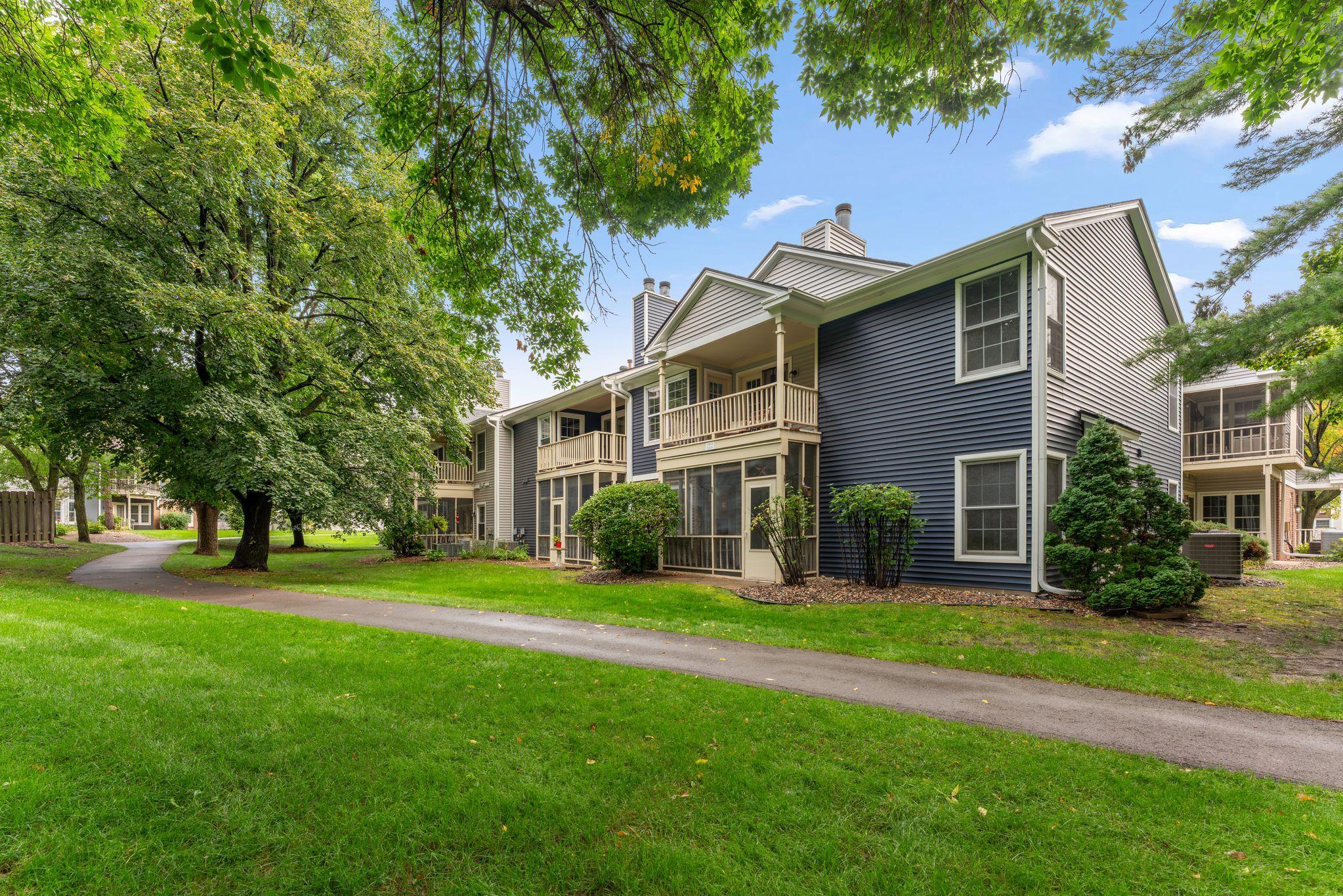 View of Residential at 10924 Rhode Island Avenue, Bloomington MN 55438, Bloomington (39 of 52) - Mike Wilen | Minnesota Team Real Estate