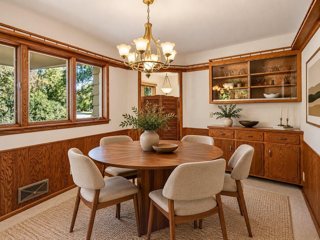 View of Residential at 2931 Cedar Knoll Court, Minnetonka MN 55305, Minnetonka (7 of 42) - Mike Wilen | Minnesota Team Real Estate