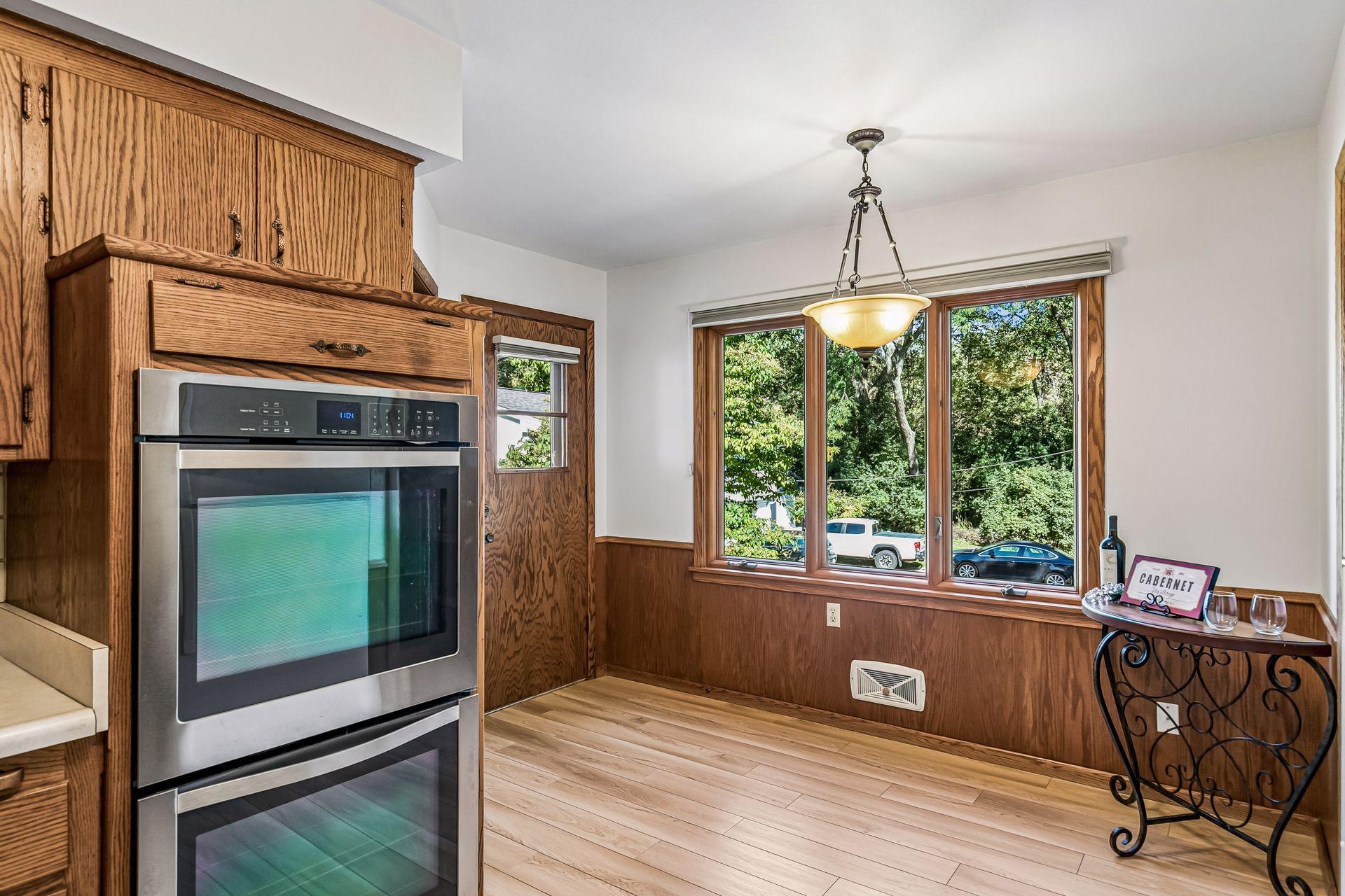 View of Residential at 2931 Cedar Knoll Court, Minnetonka MN 55305, Minnetonka (12 of 42) - Mike Wilen | Minnesota Team Real Estate