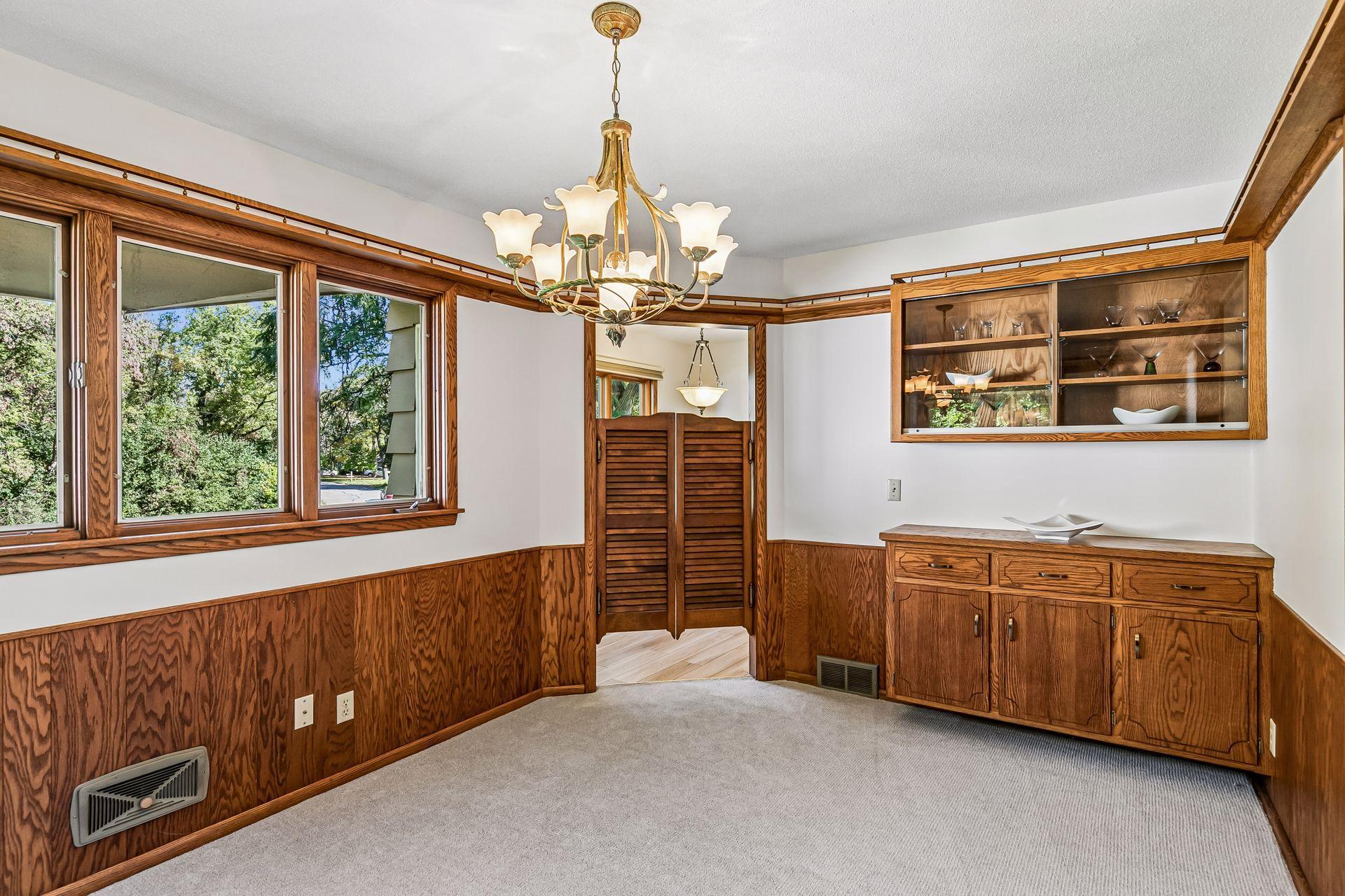 View of Residential at 2931 Cedar Knoll Court, Minnetonka MN 55305, Minnetonka (8 of 42) - Mike Wilen | Minnesota Team Real Estate