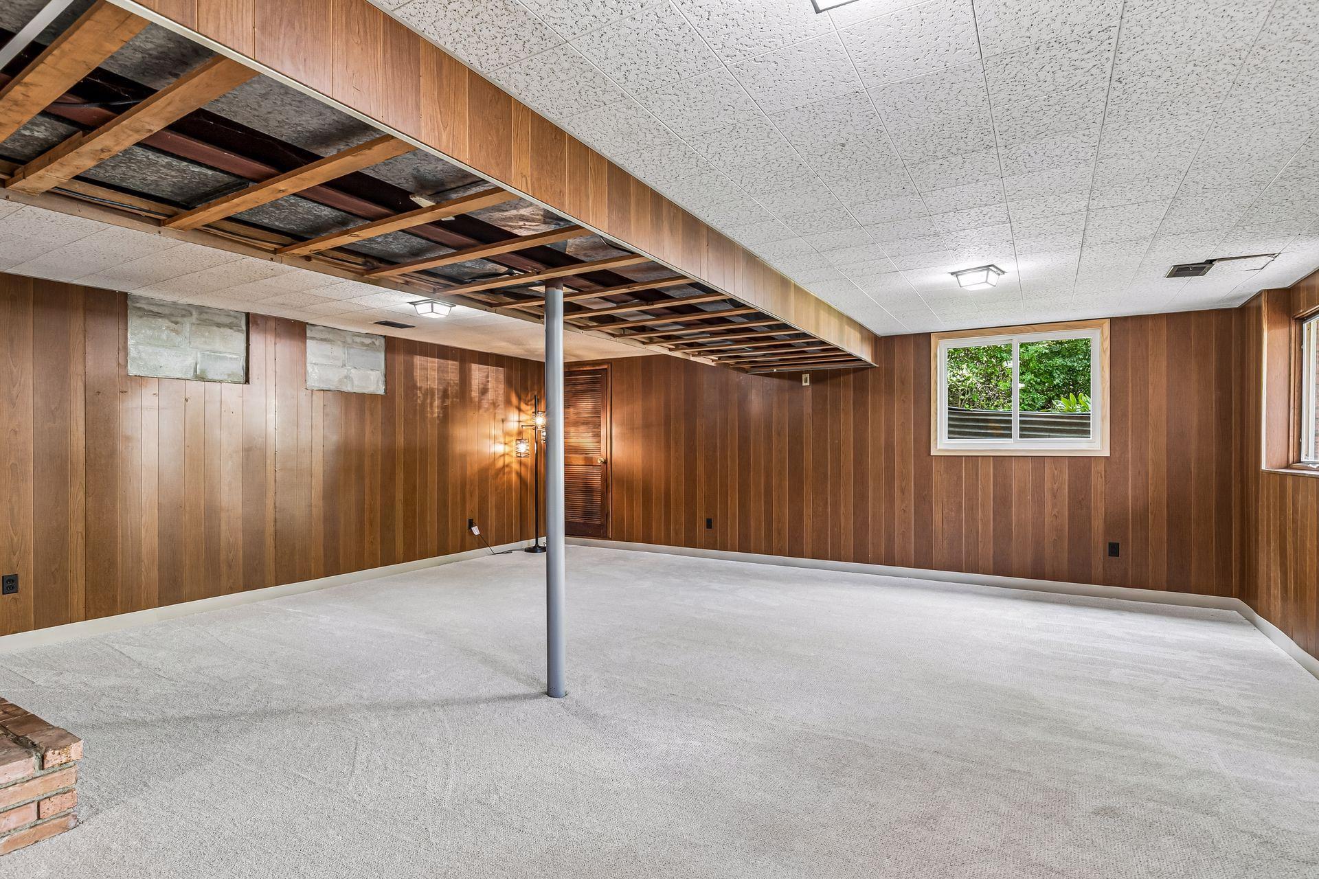 View of Residential at 2931 Cedar Knoll Court, Minnetonka MN 55305, Minnetonka (27 of 42) - Mike Wilen | Minnesota Team Real Estate