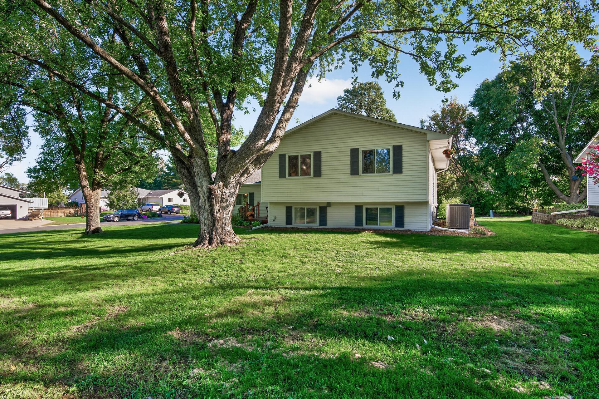 View of Residential at 4270 Victoria Street, Shoreview MN 55126, Shoreview (2 of 37) - Mike Wilen | Minnesota Team Real Estate