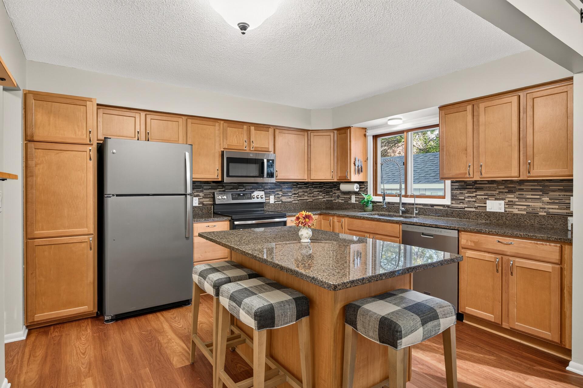 View of Residential at 4270 Victoria Street, Shoreview MN 55126, Shoreview (10 of 37) - Mike Wilen | Minnesota Team Real Estate