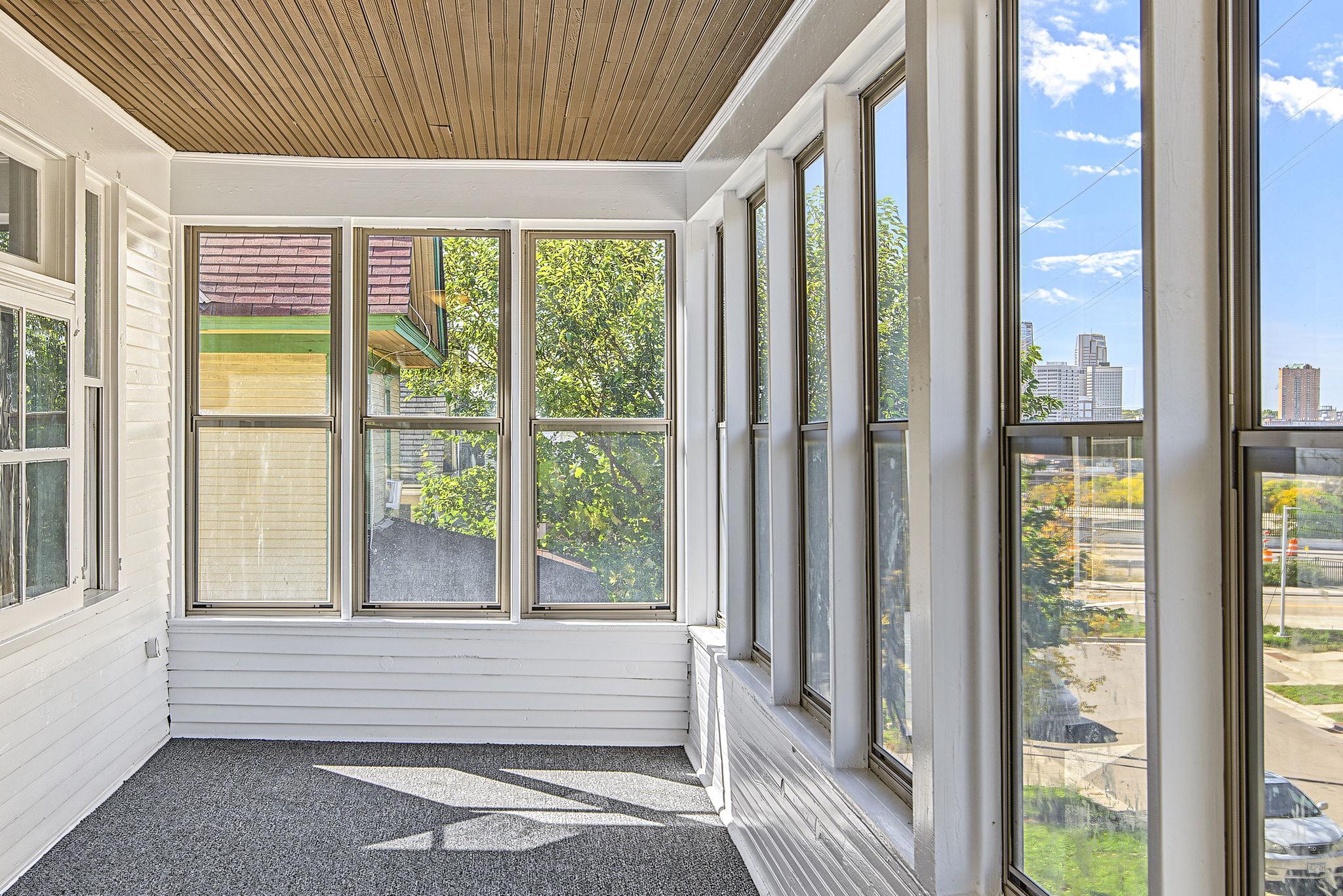 View of Residential Income at 670 Conway Street, Saint Paul MN 55106, Saint Paul (29 of 49) - Mike Wilen | Minnesota Team Real Estate