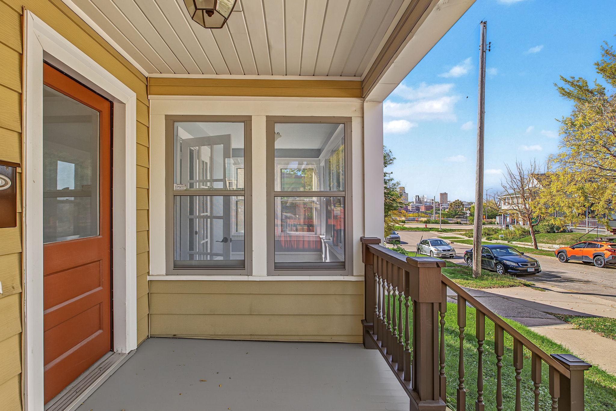 View of Residential Income at 670 Conway Street, Saint Paul MN 55106, Saint Paul (15 of 49) - Mike Wilen | Minnesota Team Real Estate