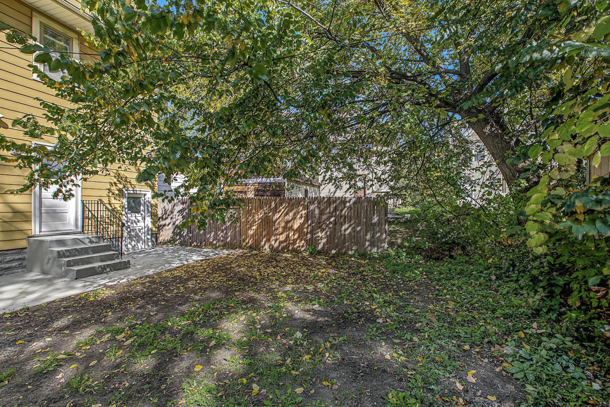 View of Residential Income at 670 Conway Street, Saint Paul MN 55106, Saint Paul (49 of 49) - Mike Wilen | Minnesota Team Real Estate