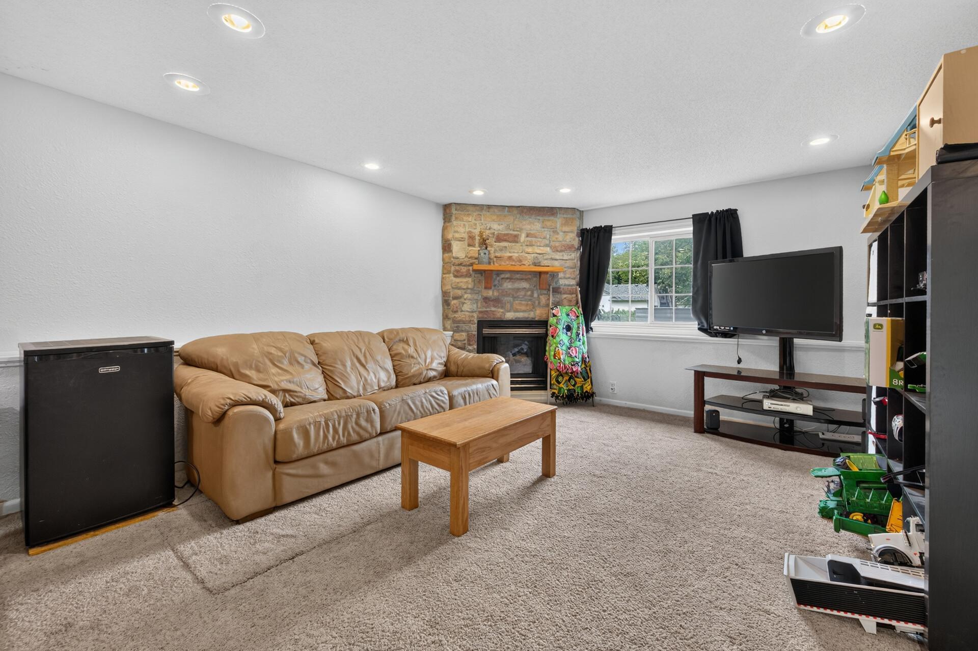 View of Residential at 9578 River Forest Drive, Monticello MN 55362, Monticello (22 of 28) - Mike Wilen | Minnesota Team Real Estate
