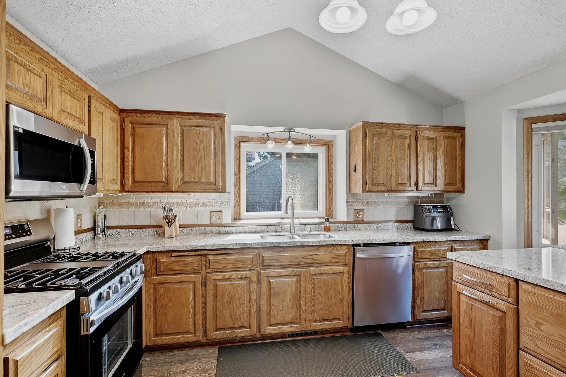 View of Residential at 17100 Fieldcrest Avenue, Farmington MN 55024, Farmington (24 of 50) - Mike Wilen | Minnesota Team Real Estate