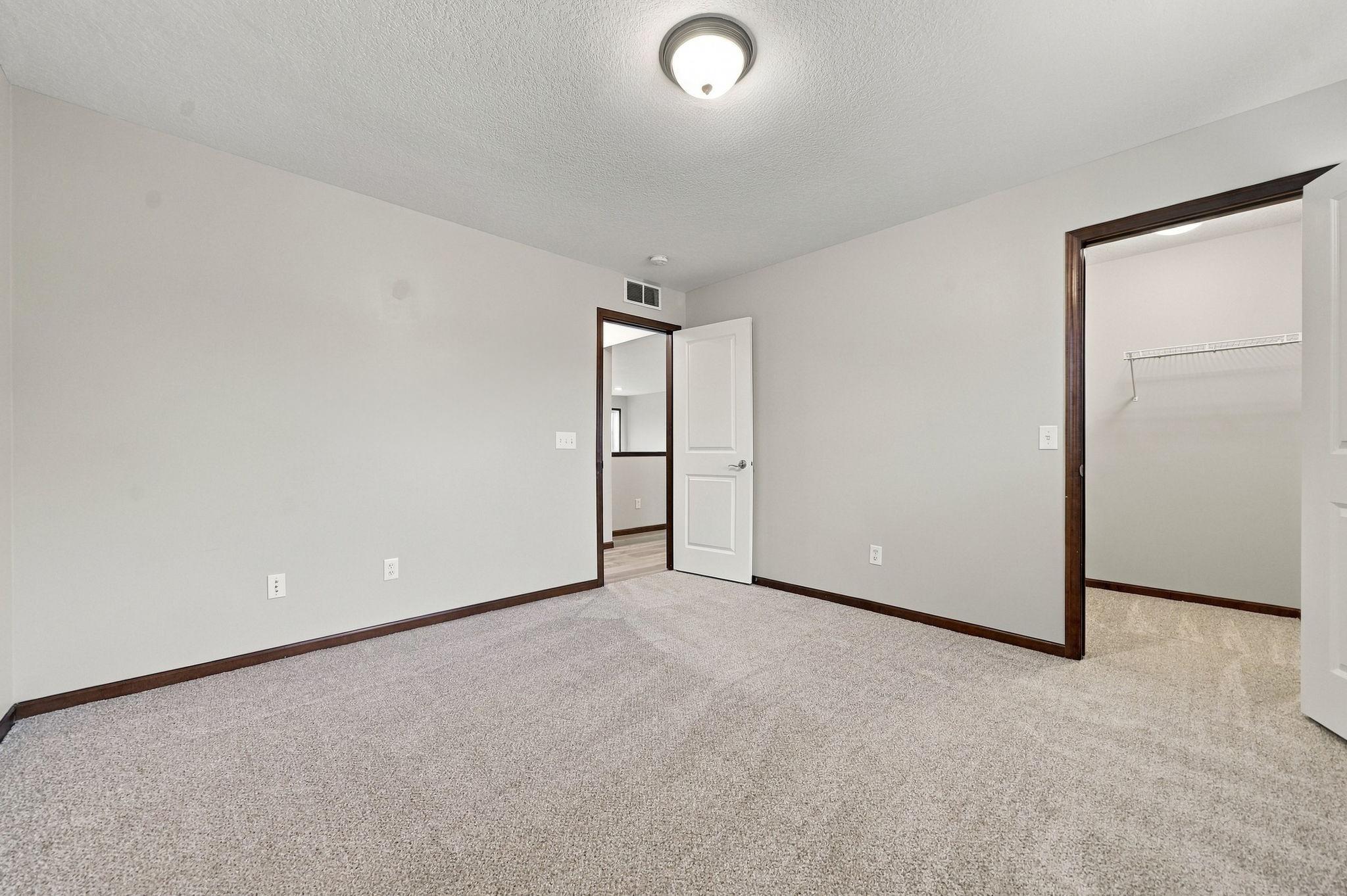 View of Residential at 2109 Rockridge Circle, Shakopee MN 55379, Shakopee (48 of 84) - Mike Wilen | Minnesota Team Real Estate