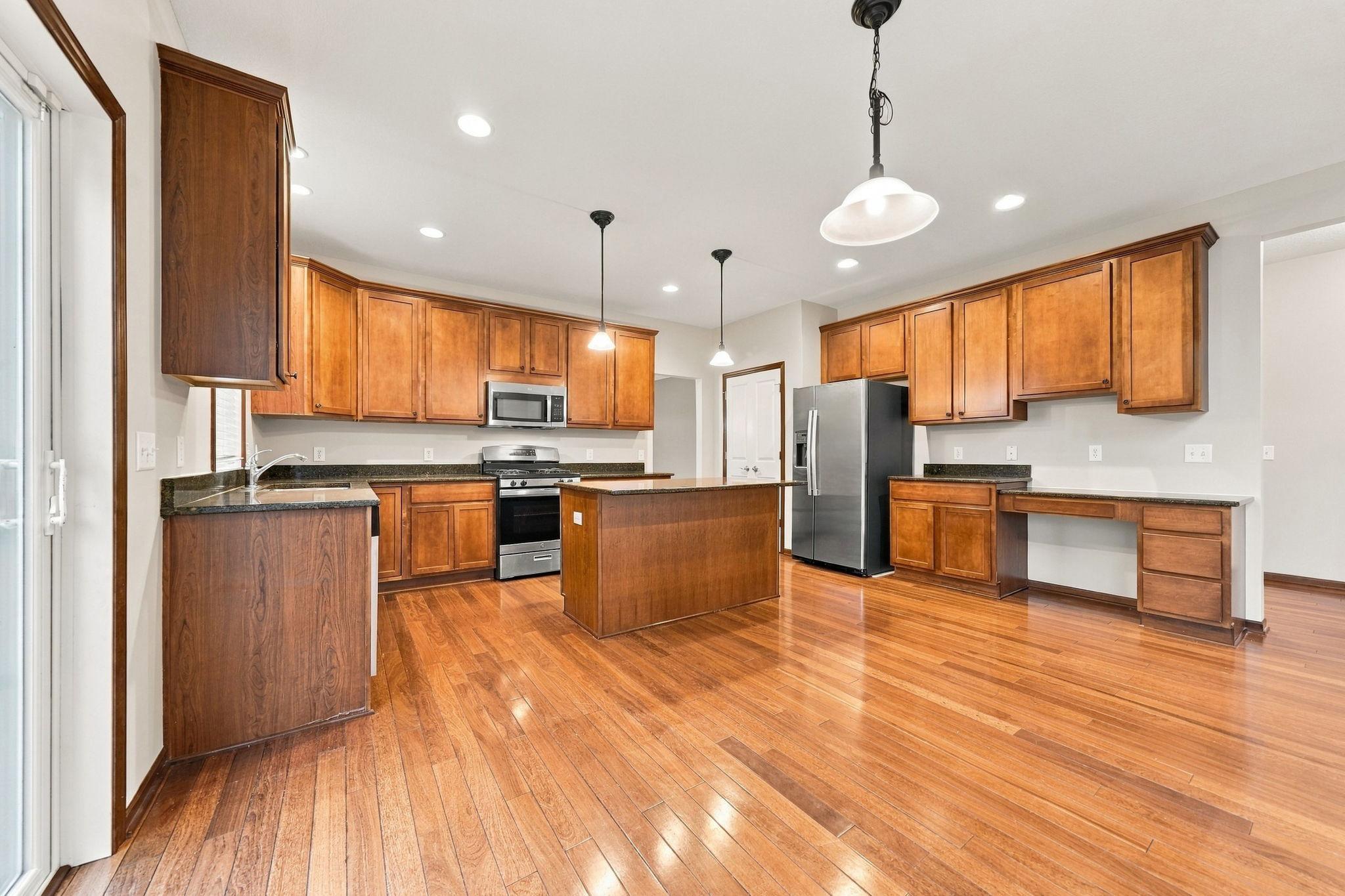 View of Residential at 2109 Rockridge Circle, Shakopee MN 55379, Shakopee (20 of 84) - Mike Wilen | Minnesota Team Real Estate
