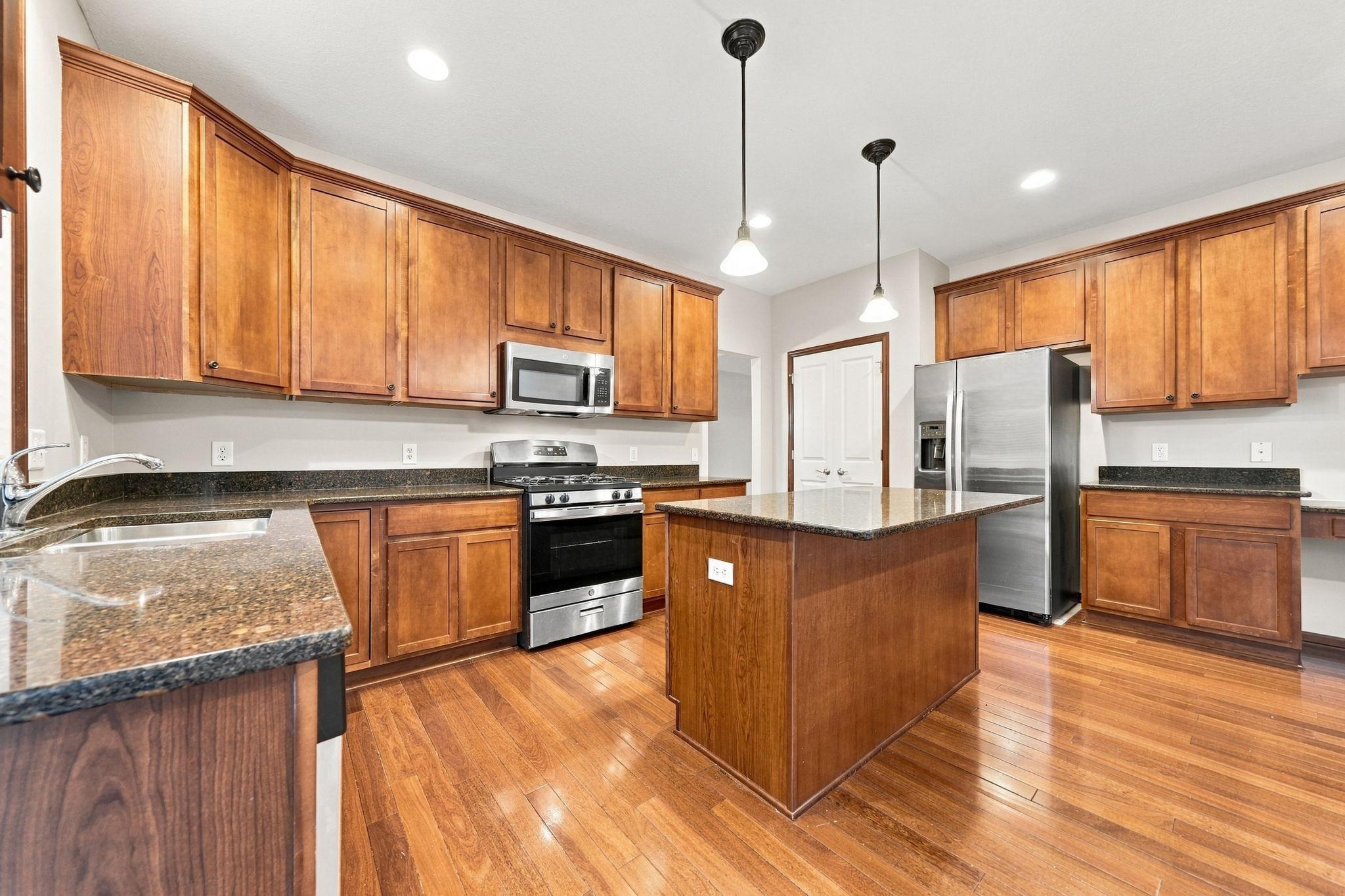View of Residential at 2109 Rockridge Circle, Shakopee MN 55379, Shakopee (19 of 84) - Mike Wilen | Minnesota Team Real Estate