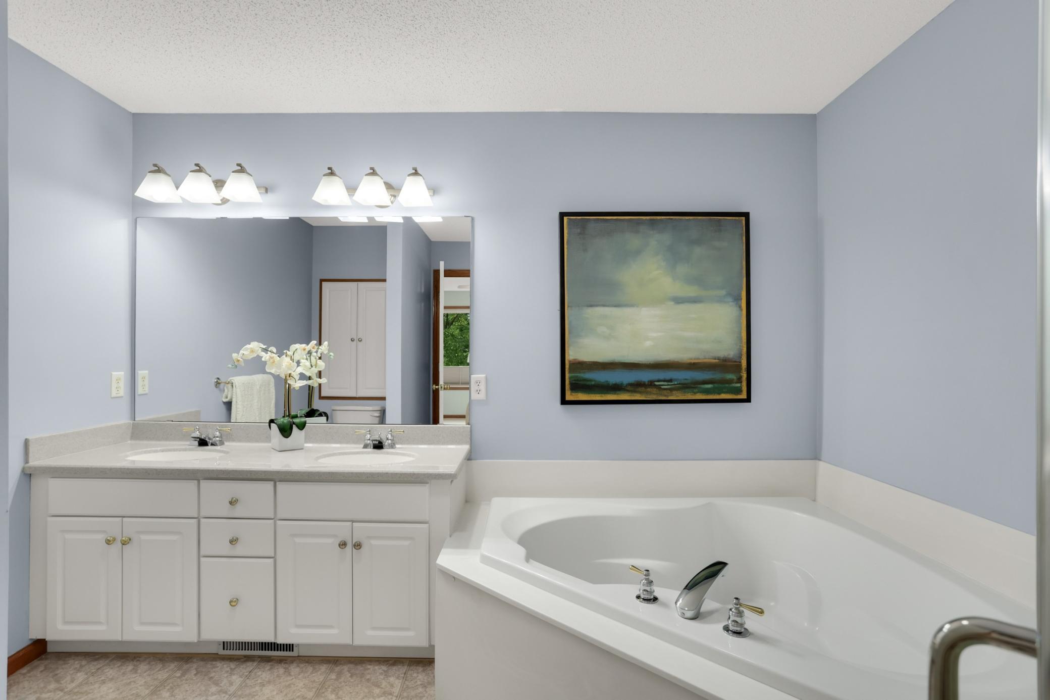 View of Residential at 18677 Kalmar Trail, Lakeville MN 55044, Lakeville (13 of 26) - Mike Wilen | Minnesota Team Real Estate