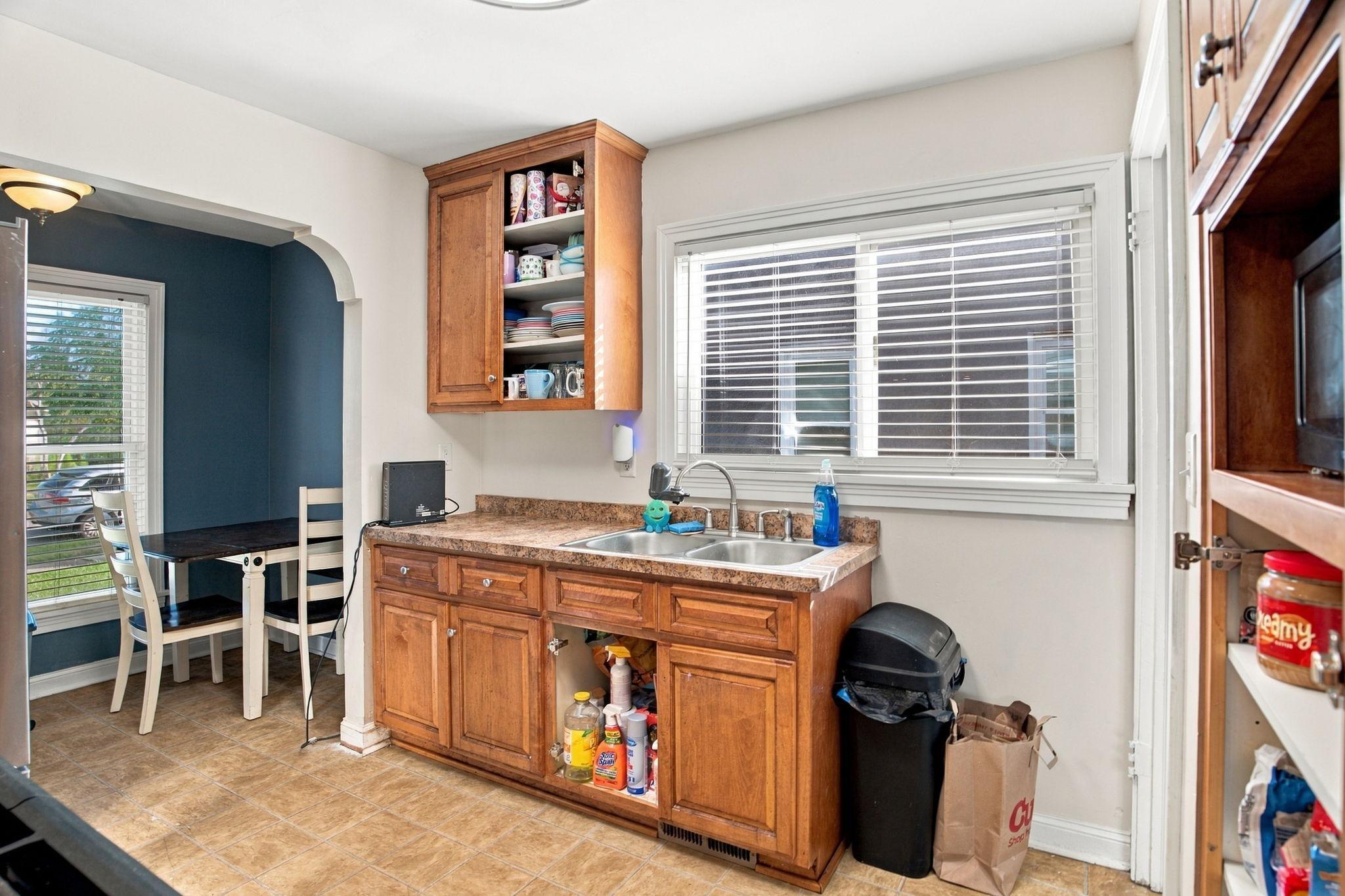 View of Residential at 1828 Arlington Avenue, Saint Paul MN 55119, Saint Paul (12 of 43) - Mike Wilen | Minnesota Team Real Estate