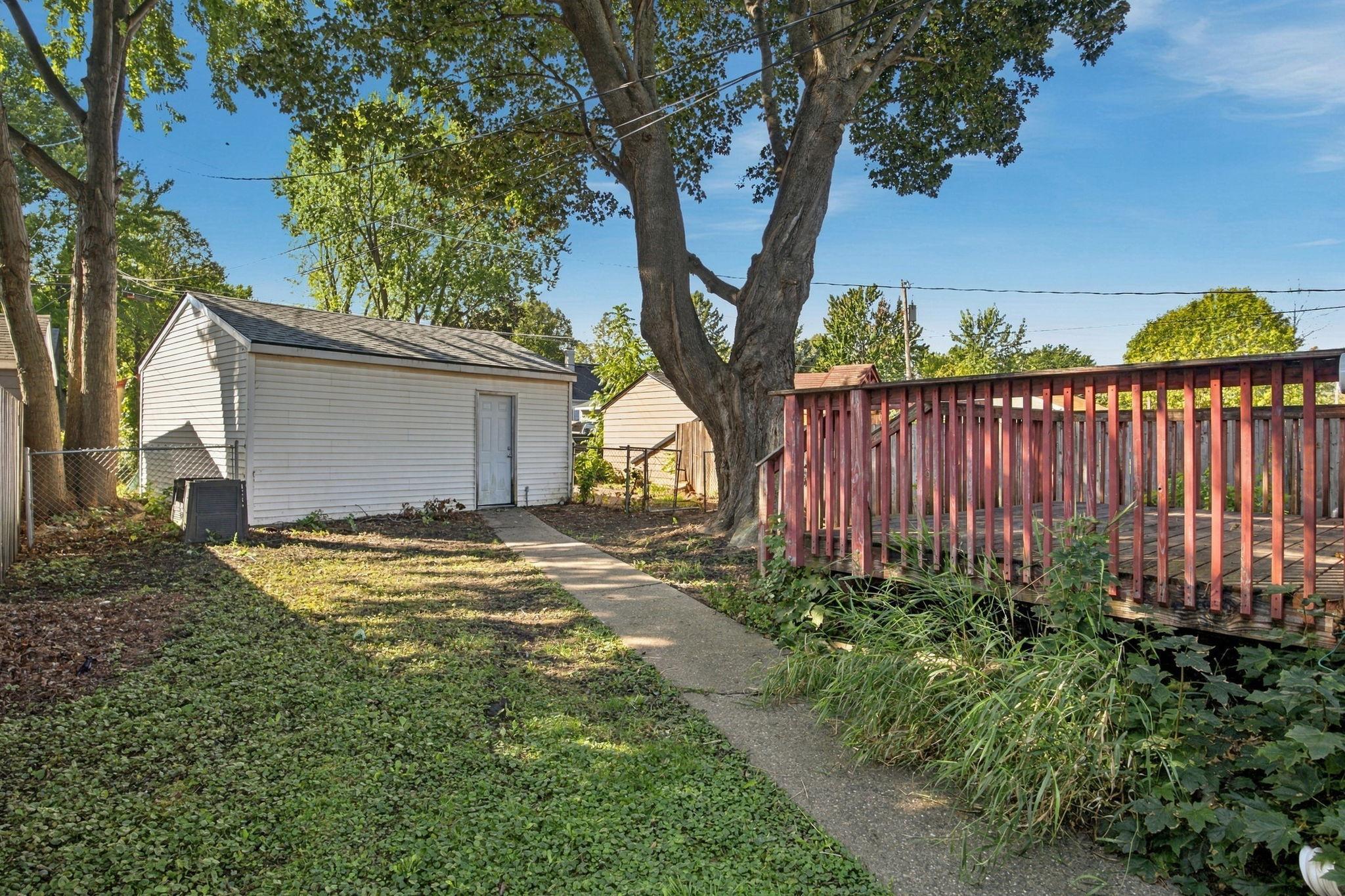 View of Residential at 1828 Arlington Avenue, Saint Paul MN 55119, Saint Paul (30 of 43) - Mike Wilen | Minnesota Team Real Estate