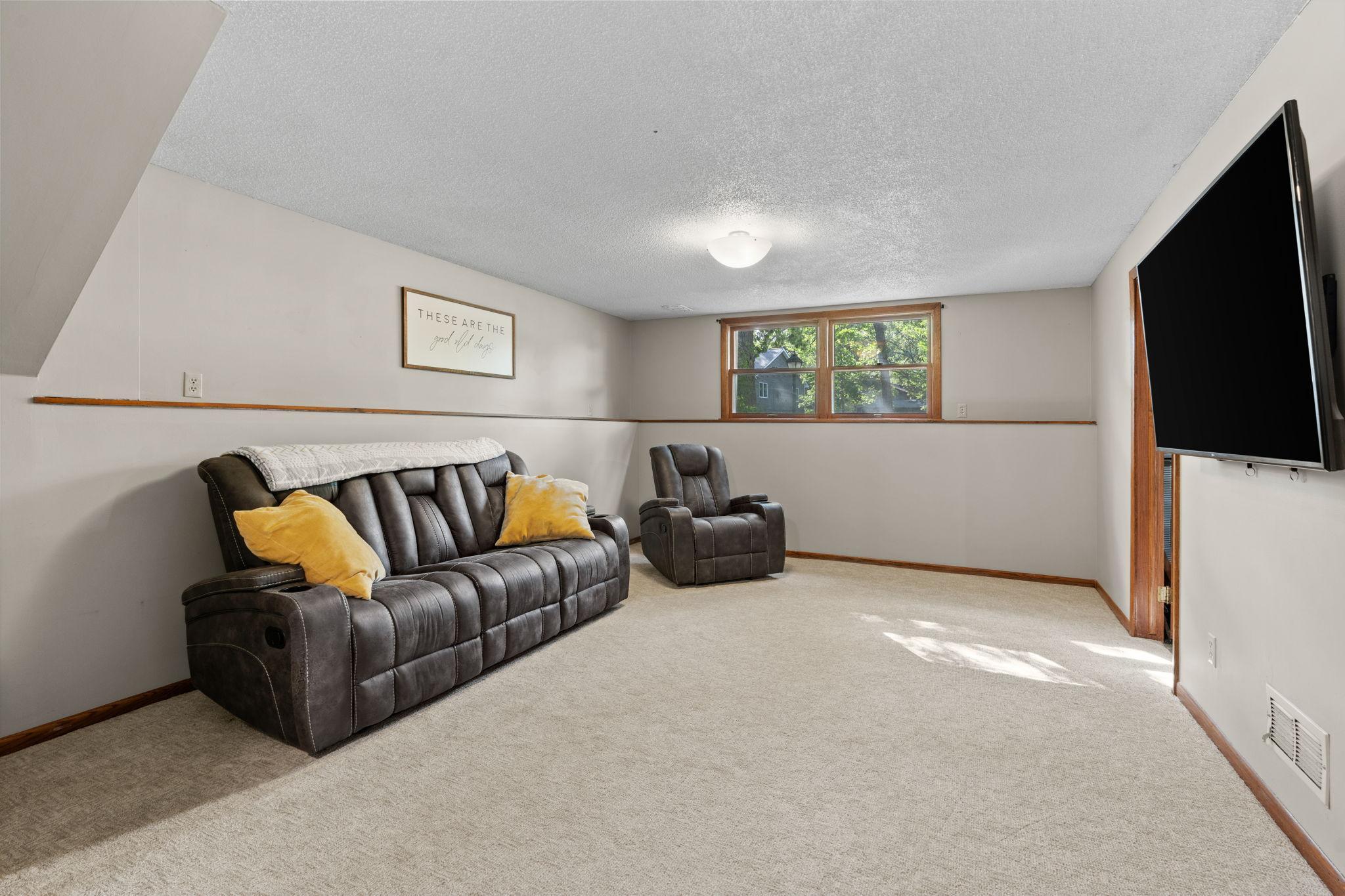 View of Residential at 11535 9th Avenue, Coon Rapids MN 55433, Coon Rapids (24 of 36) - Mike Wilen | Minnesota Team Real Estate