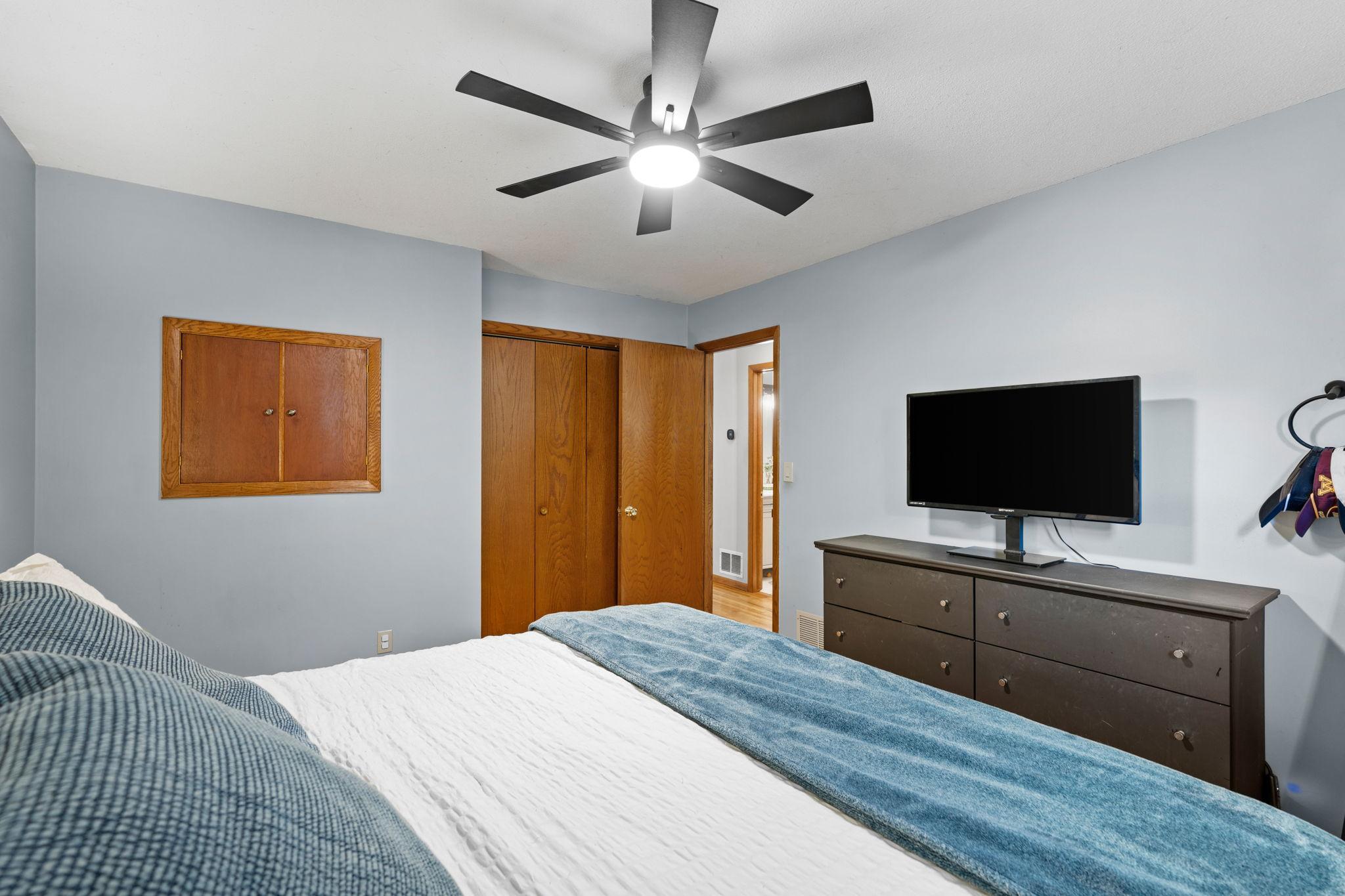 View of Residential at 11535 9th Avenue, Coon Rapids MN 55433, Coon Rapids (20 of 36) - Mike Wilen | Minnesota Team Real Estate