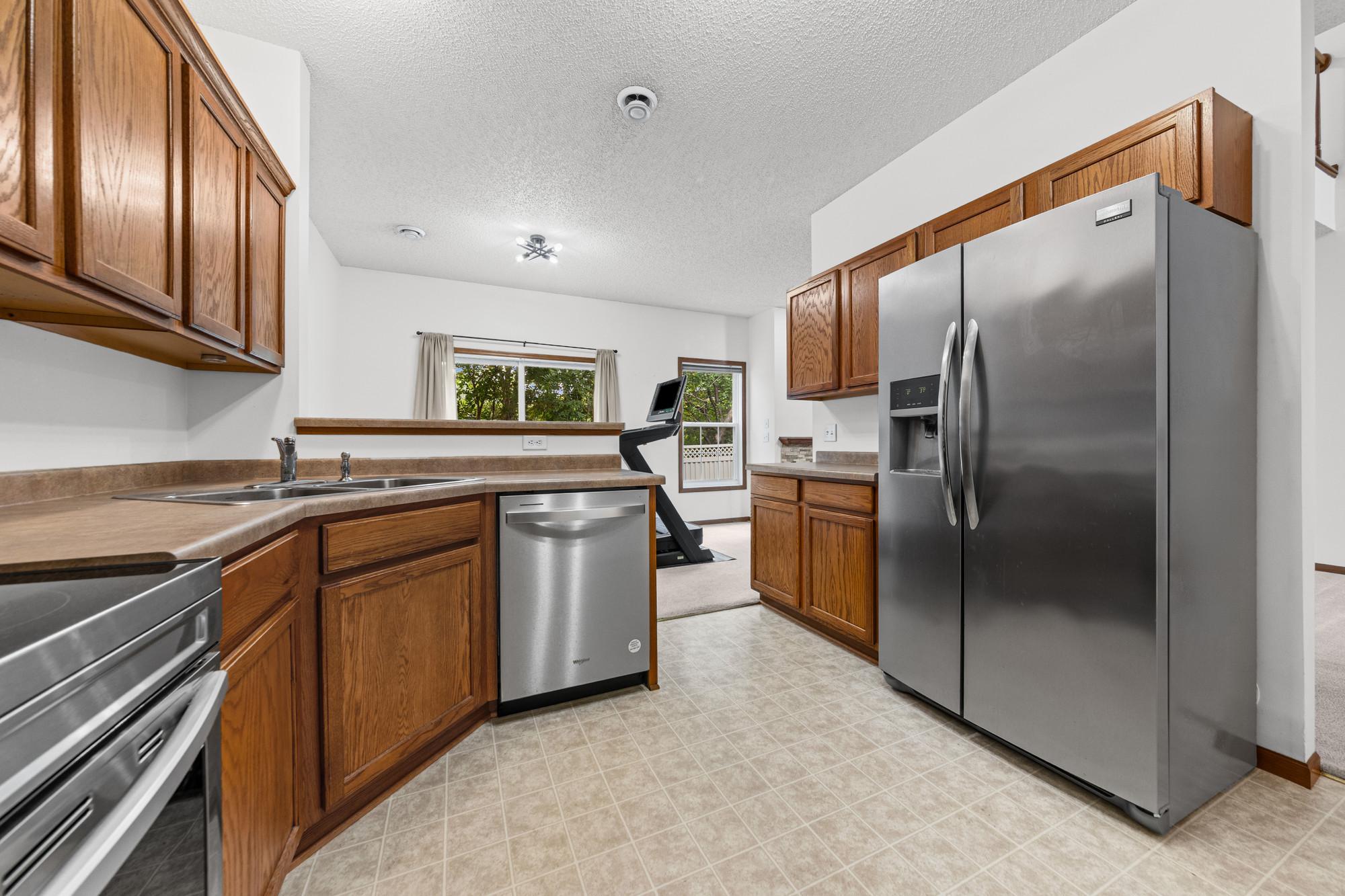 View of Residential at 7623 Elm Grove Avenue, New Hope MN 55428, New Hope (14 of 36) - Mike Wilen | Minnesota Team Real Estate
