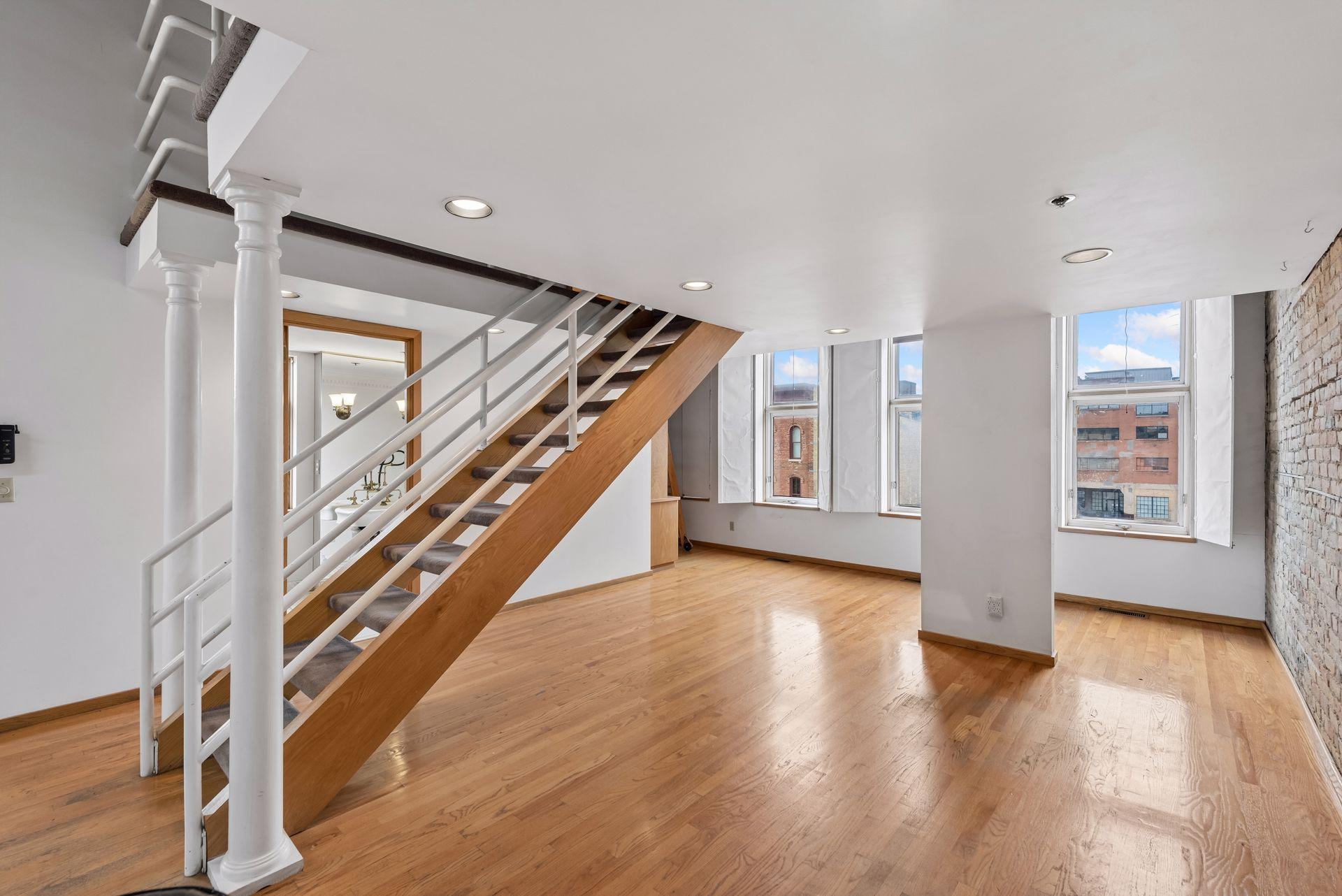 View of Commercial Sale at 213 1/2 Washington Avenue, Minneapolis MN 55401, Minneapolis (23 of 33) - Mike Wilen | Minnesota Team Real Estate