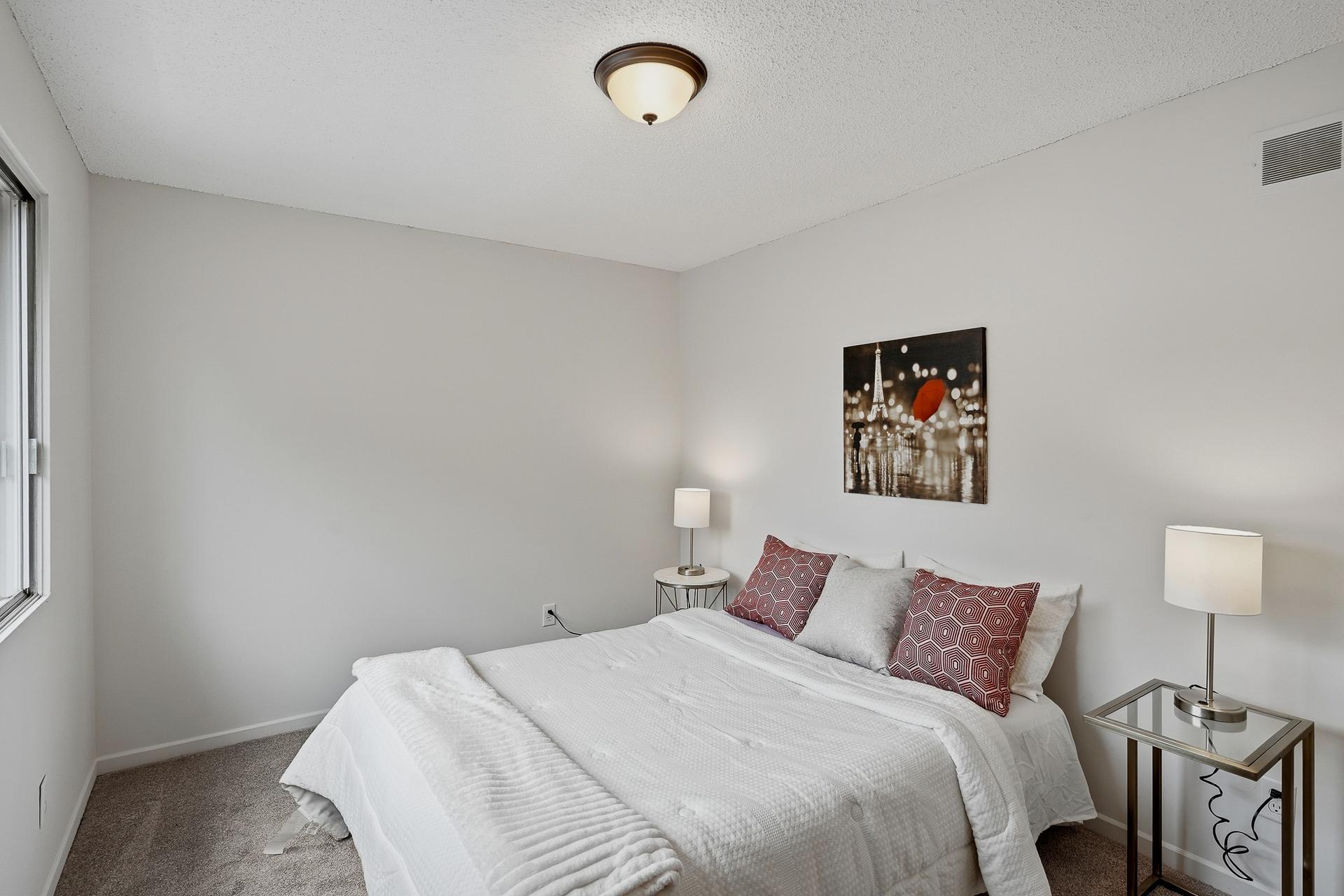 View of Residential at 1496 Goodwin Avenue, Oakdale MN 55128, Oakdale (26 of 33) - Mike Wilen | Minnesota Team Real Estate