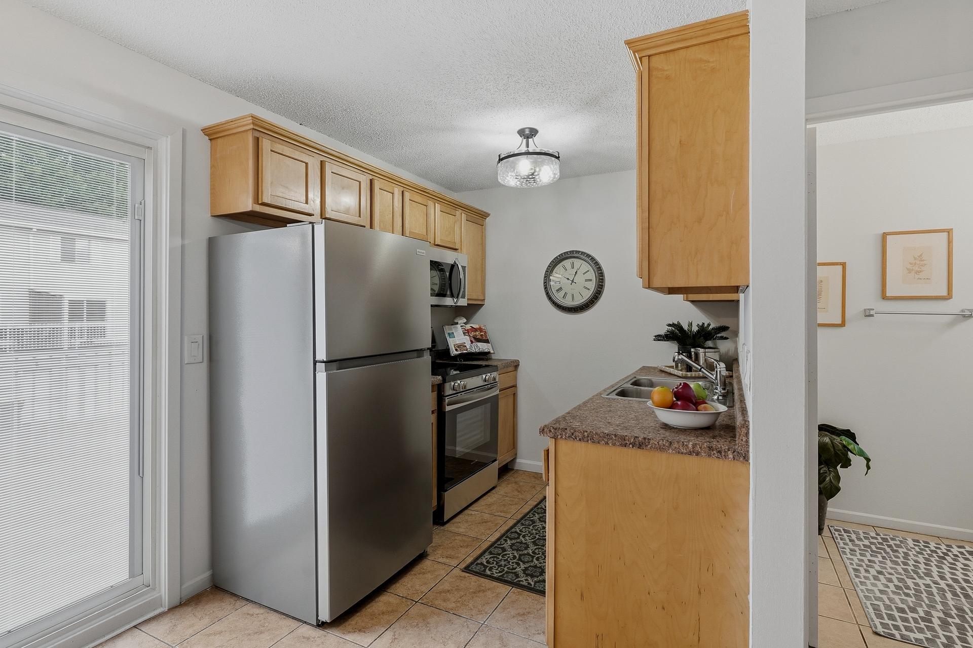 View of Residential at 1496 Goodwin Avenue, Oakdale MN 55128, Oakdale (18 of 33) - Mike Wilen | Minnesota Team Real Estate