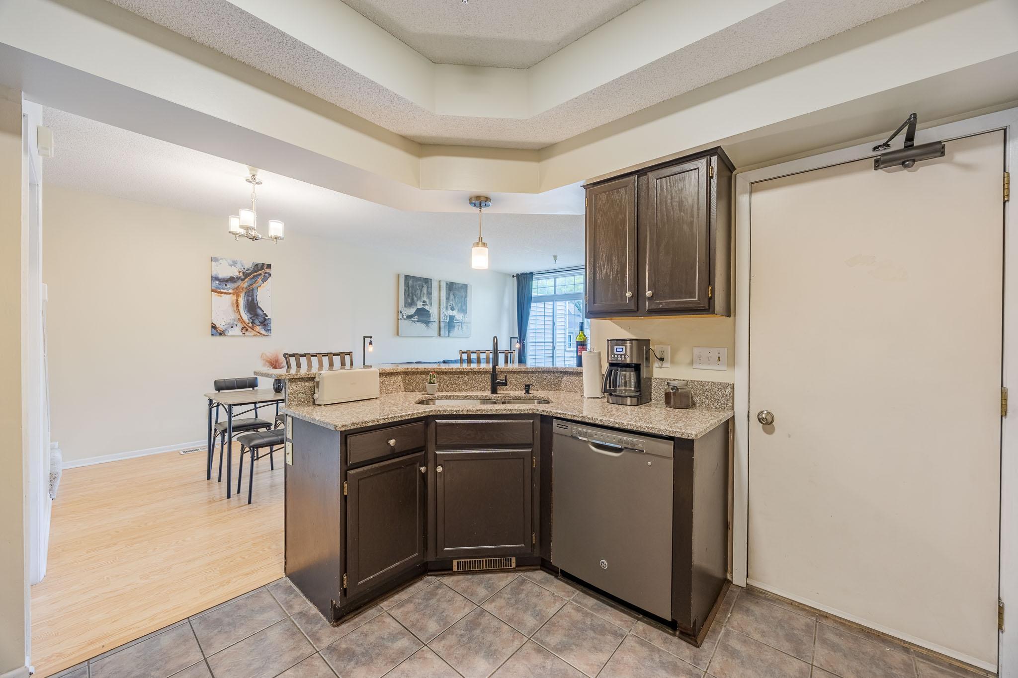View of Residential at 18126 Settlers Way, Eden Prairie MN 55347, Eden Prairie (13 of 32) - Mike Wilen | Minnesota Team Real Estate