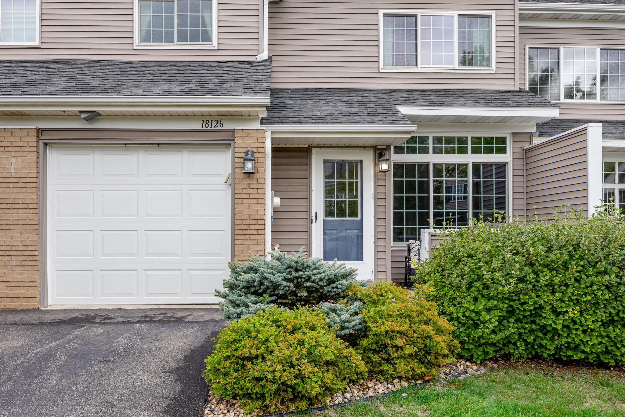 View of (TH) Side x Side at 18126 Settlers Way, Eden Prairie - Mike Wilen | Minnesota Team Real Estate