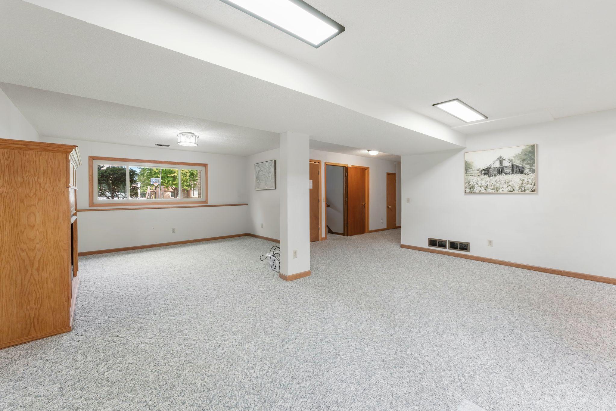 View of Residential at 14806 Hallmark Drive, Apple Valley MN 55124, Apple Valley (25 of 36) - Mike Wilen | Minnesota Team Real Estate