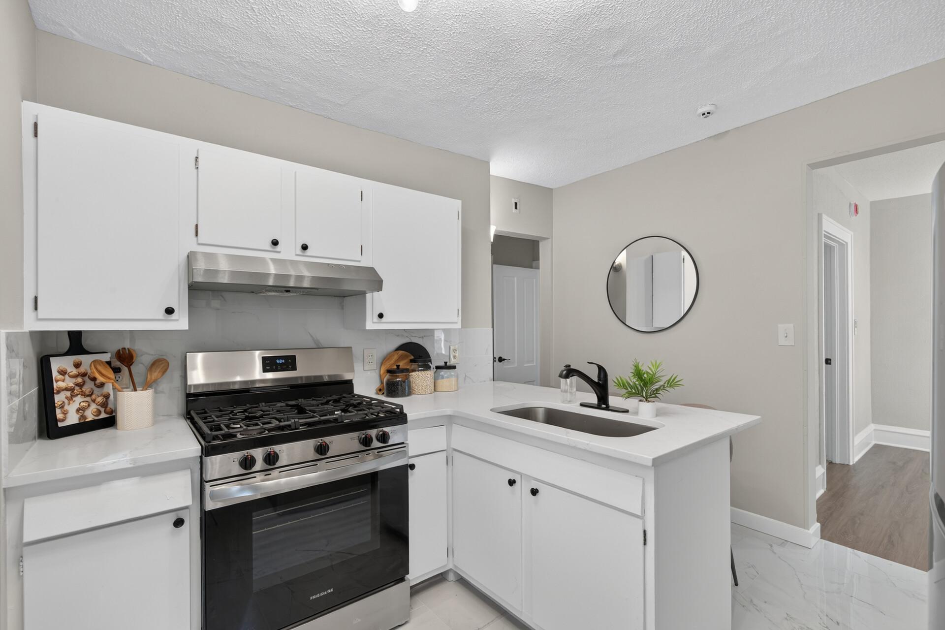View of Residential Income at 2742 Taylor Street, Minneapolis MN 55418, Minneapolis (14 of 35) - Mike Wilen | Minnesota Team Real Estate