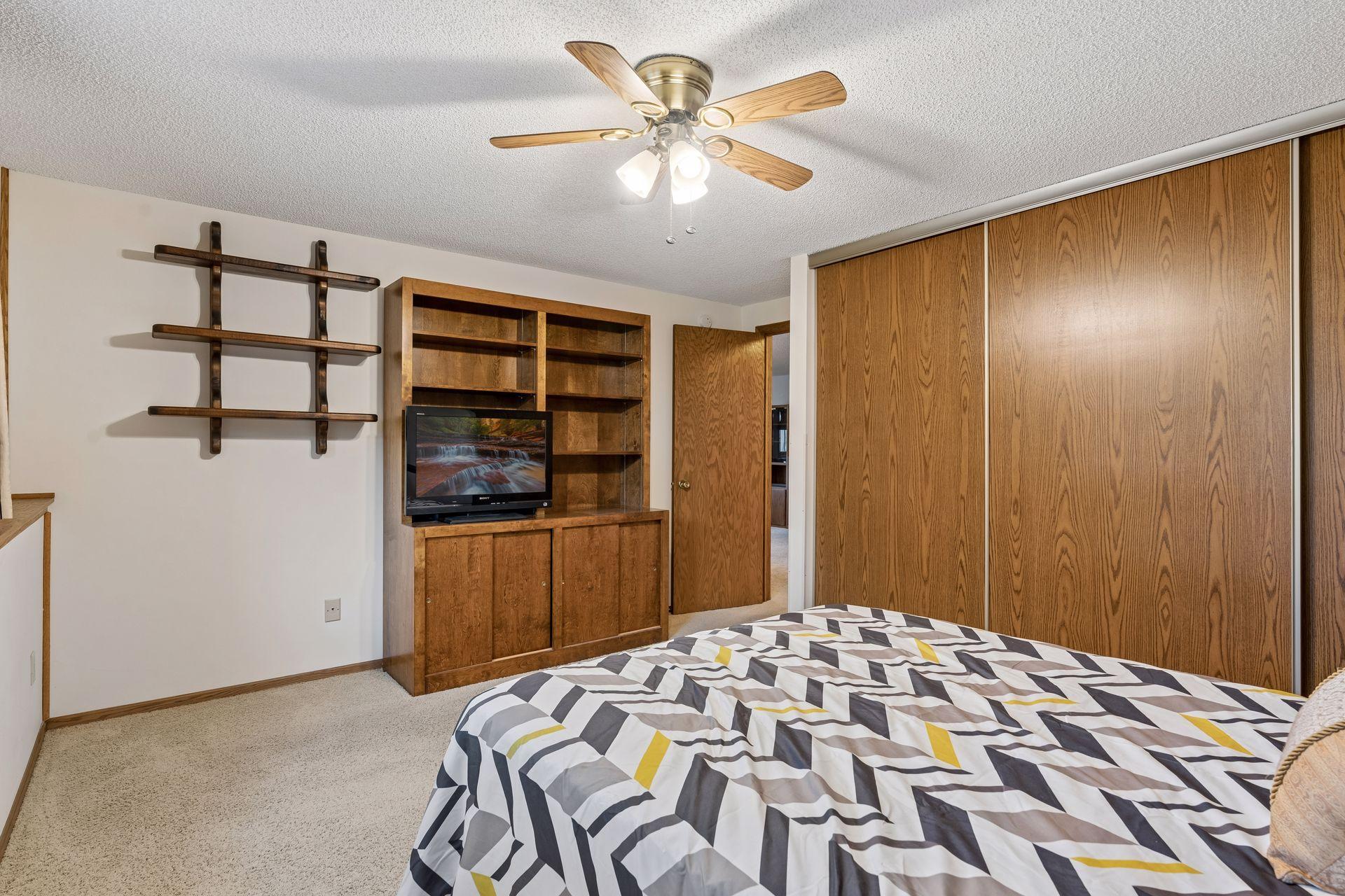 View of Residential at 15331 39th Avenue, Plymouth MN 55446, Plymouth (26 of 34) - Mike Wilen | Minnesota Team Real Estate