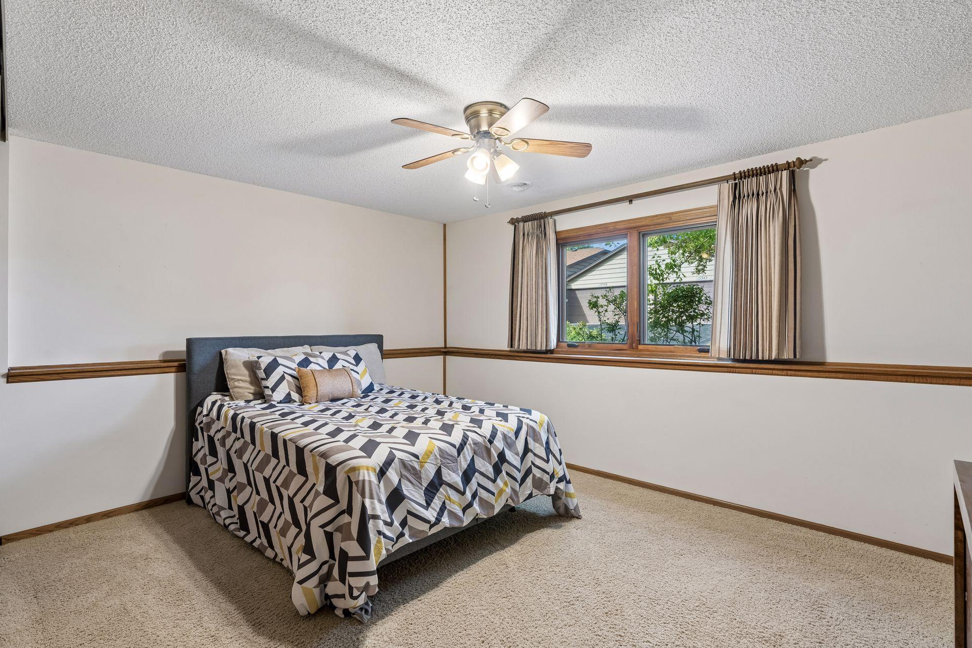 View of Residential at 15331 39th Avenue, Plymouth MN 55446, Plymouth (25 of 34) - Mike Wilen | Minnesota Team Real Estate