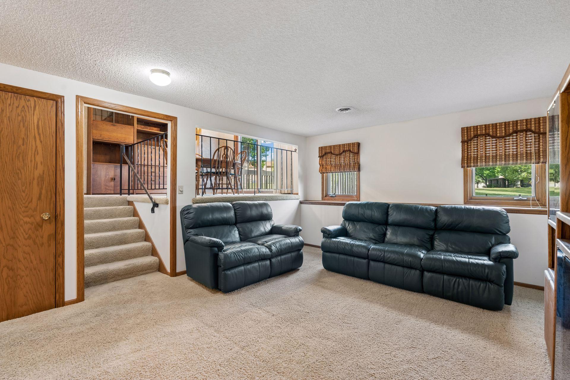 View of Residential at 15331 39th Avenue, Plymouth MN 55446, Plymouth (24 of 34) - Mike Wilen | Minnesota Team Real Estate