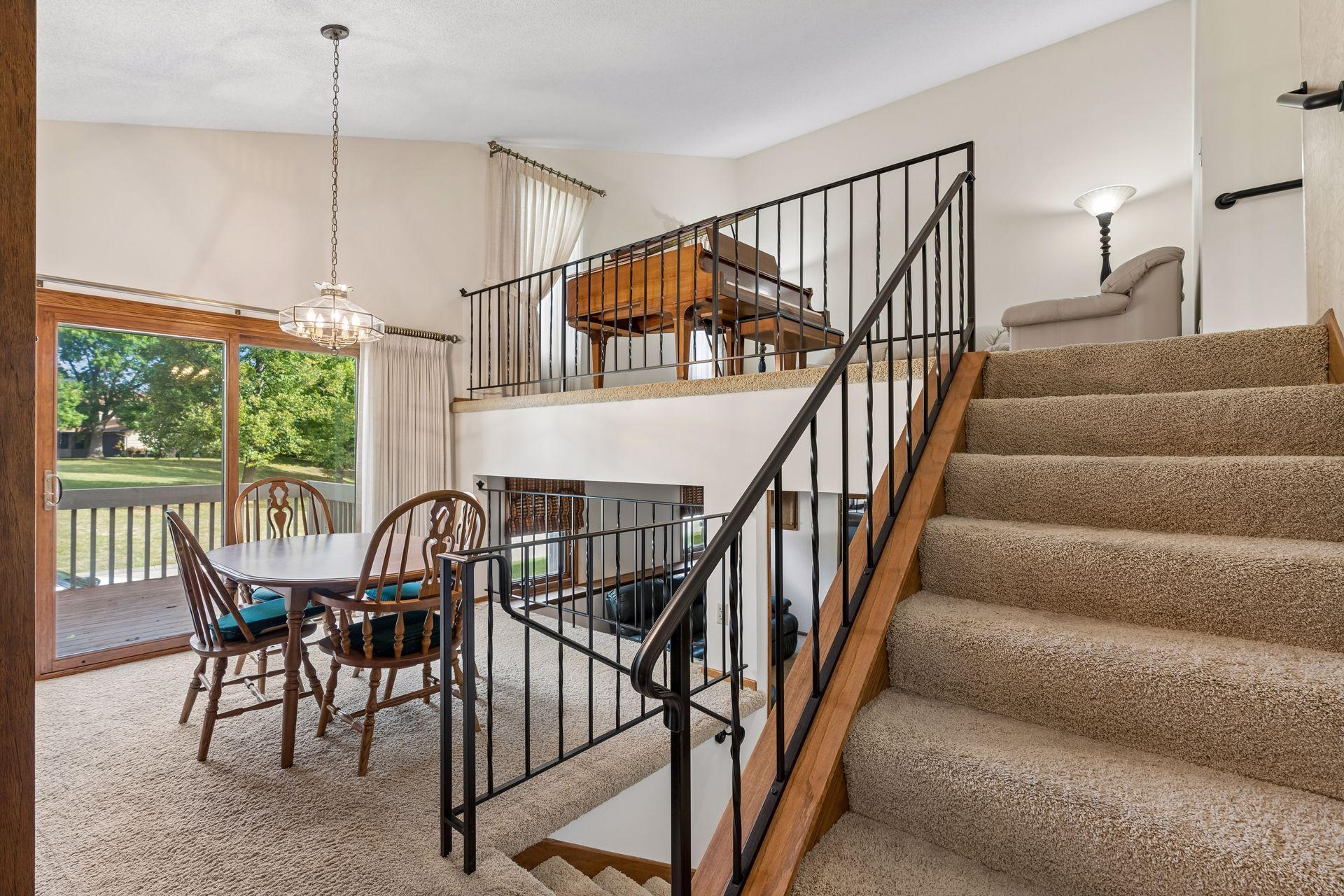 View of Residential at 15331 39th Avenue, Plymouth MN 55446, Plymouth (10 of 34) - Mike Wilen | Minnesota Team Real Estate