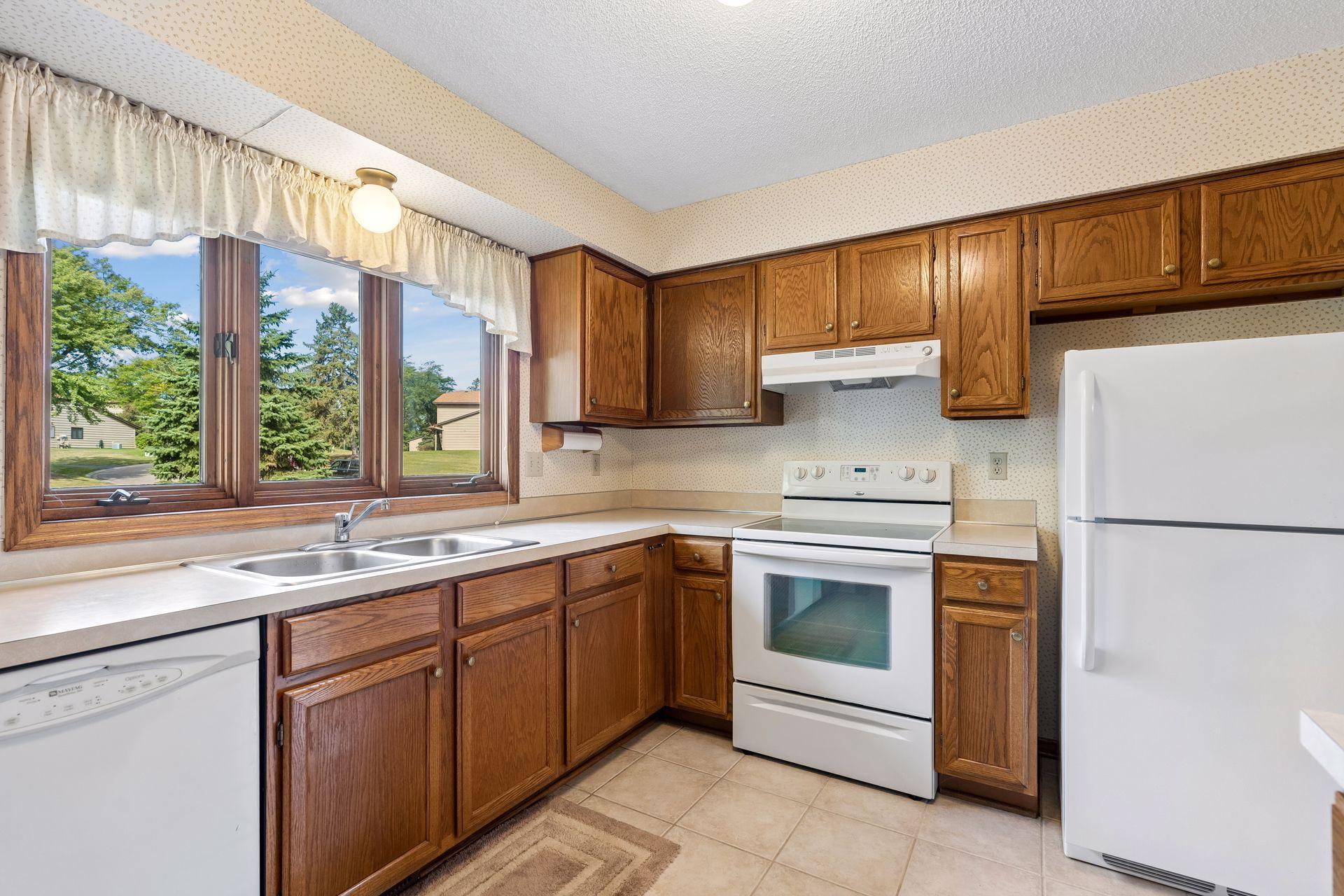View of Residential at 15331 39th Avenue, Plymouth MN 55446, Plymouth (7 of 34) - Mike Wilen | Minnesota Team Real Estate