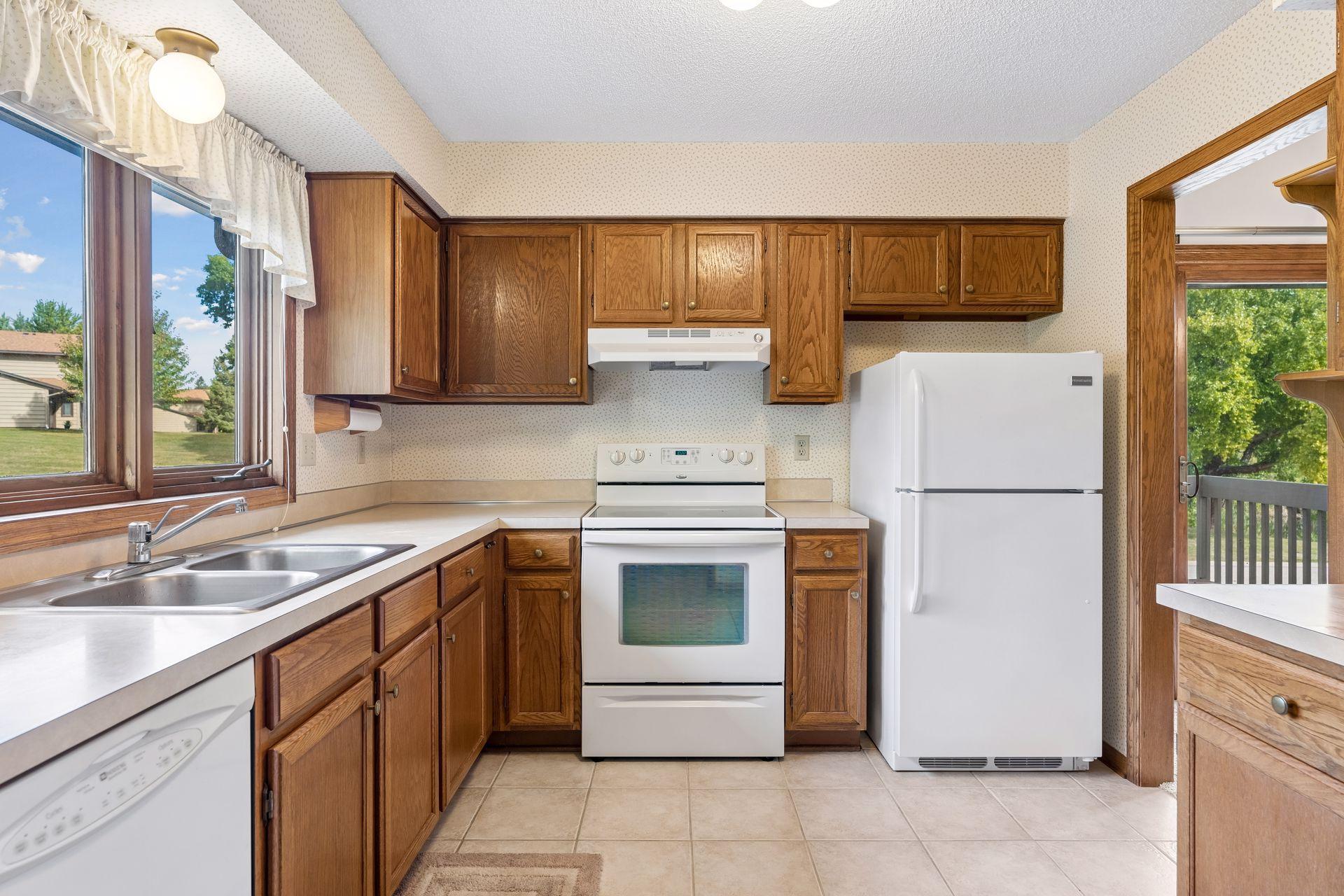View of Residential at 15331 39th Avenue, Plymouth MN 55446, Plymouth (6 of 34) - Mike Wilen | Minnesota Team Real Estate