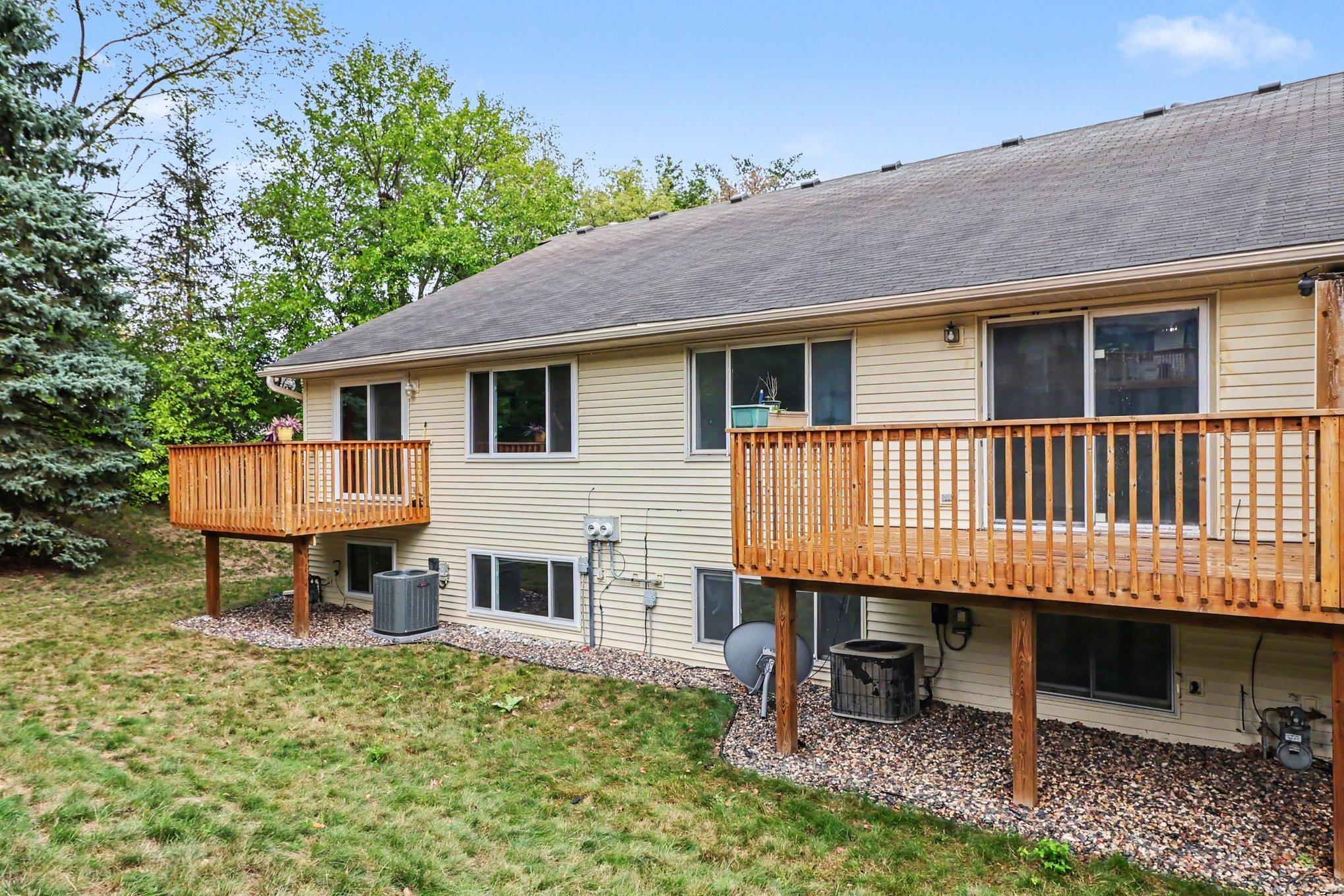 View of Residential at 2053 Edgerton Street, Maplewood MN 55117, Maplewood (24 of 25) - Mike Wilen | Minnesota Team Real Estate