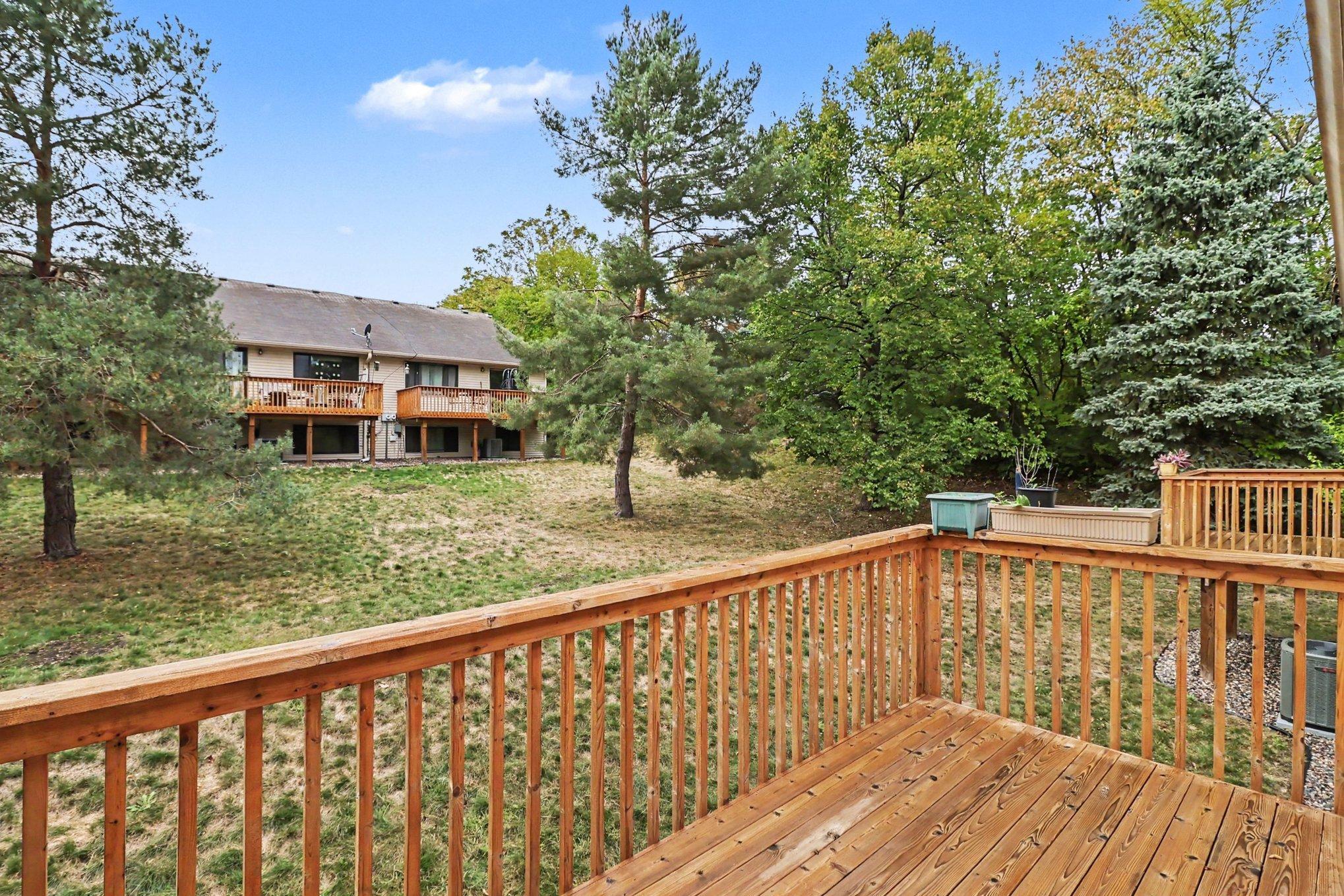 View of Residential at 2053 Edgerton Street, Maplewood MN 55117, Maplewood (22 of 25) - Mike Wilen | Minnesota Team Real Estate