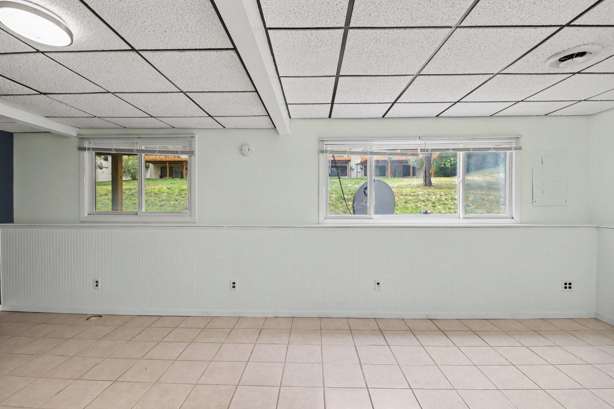 View of Residential at 2053 Edgerton Street, Maplewood MN 55117, Maplewood (14 of 25) - Mike Wilen | Minnesota Team Real Estate