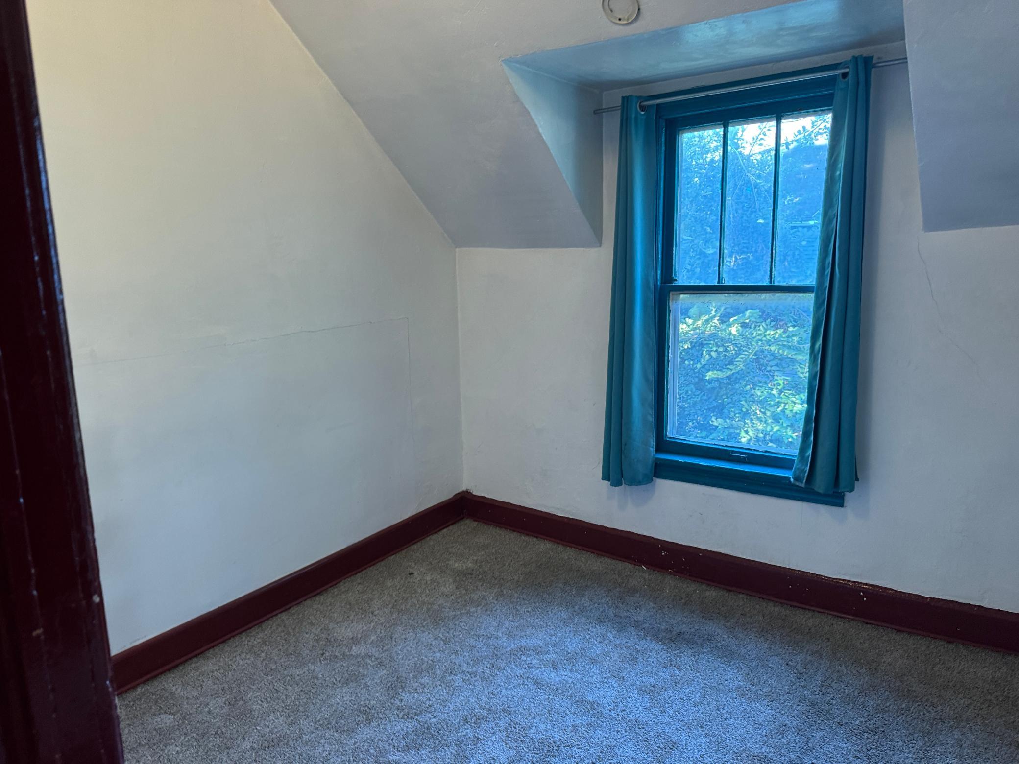 View of Residential at 849 Woodbridge Street, Saint Paul MN 55117, Saint Paul (10 of 31) - Mike Wilen | Minnesota Team Real Estate