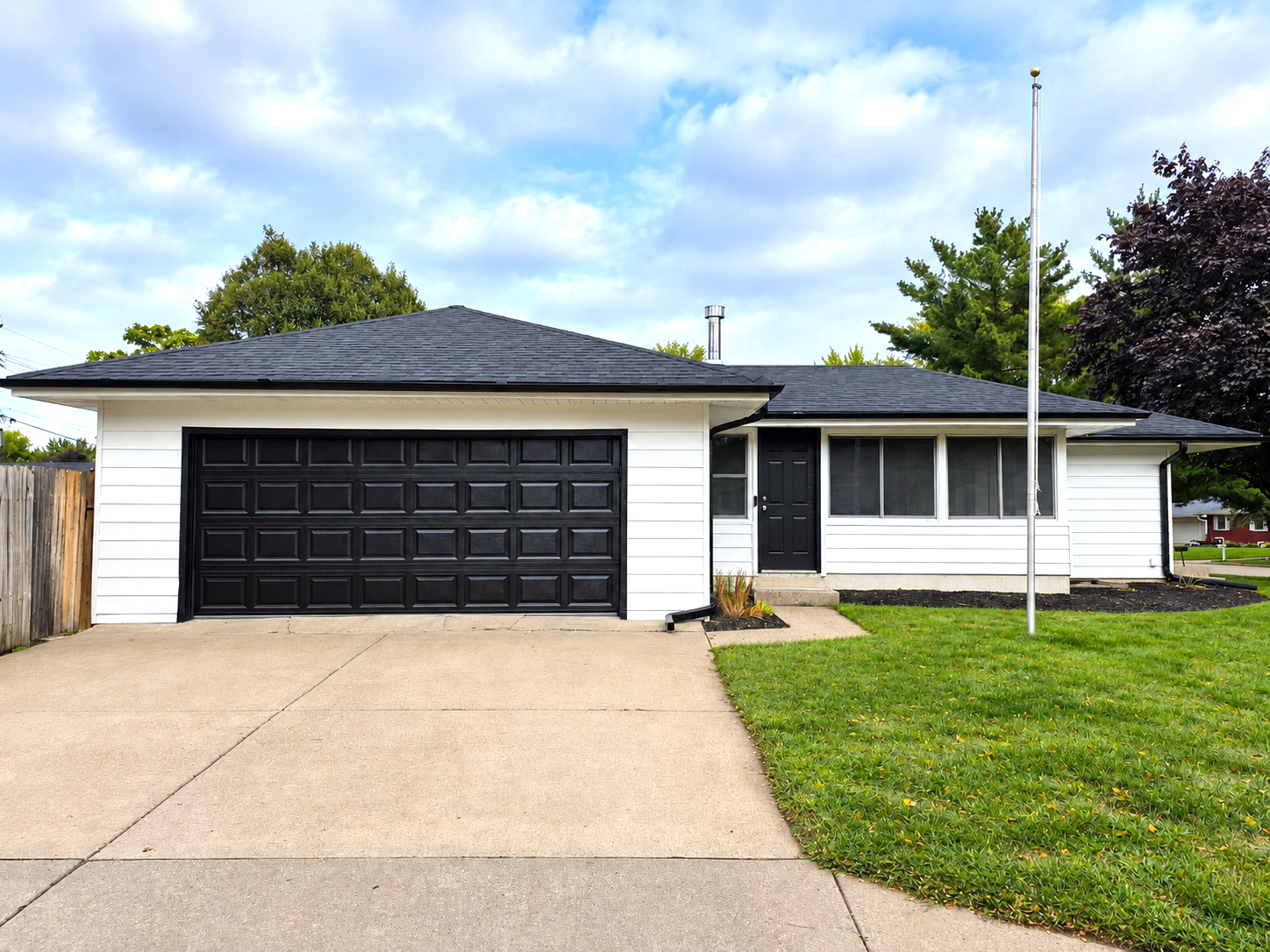 View of Residential at 8542 Greystone Avenue, Cottage Grove MN 55016, Cottage Grove (2 of 11) - Mike Wilen | Minnesota Team Real Estate